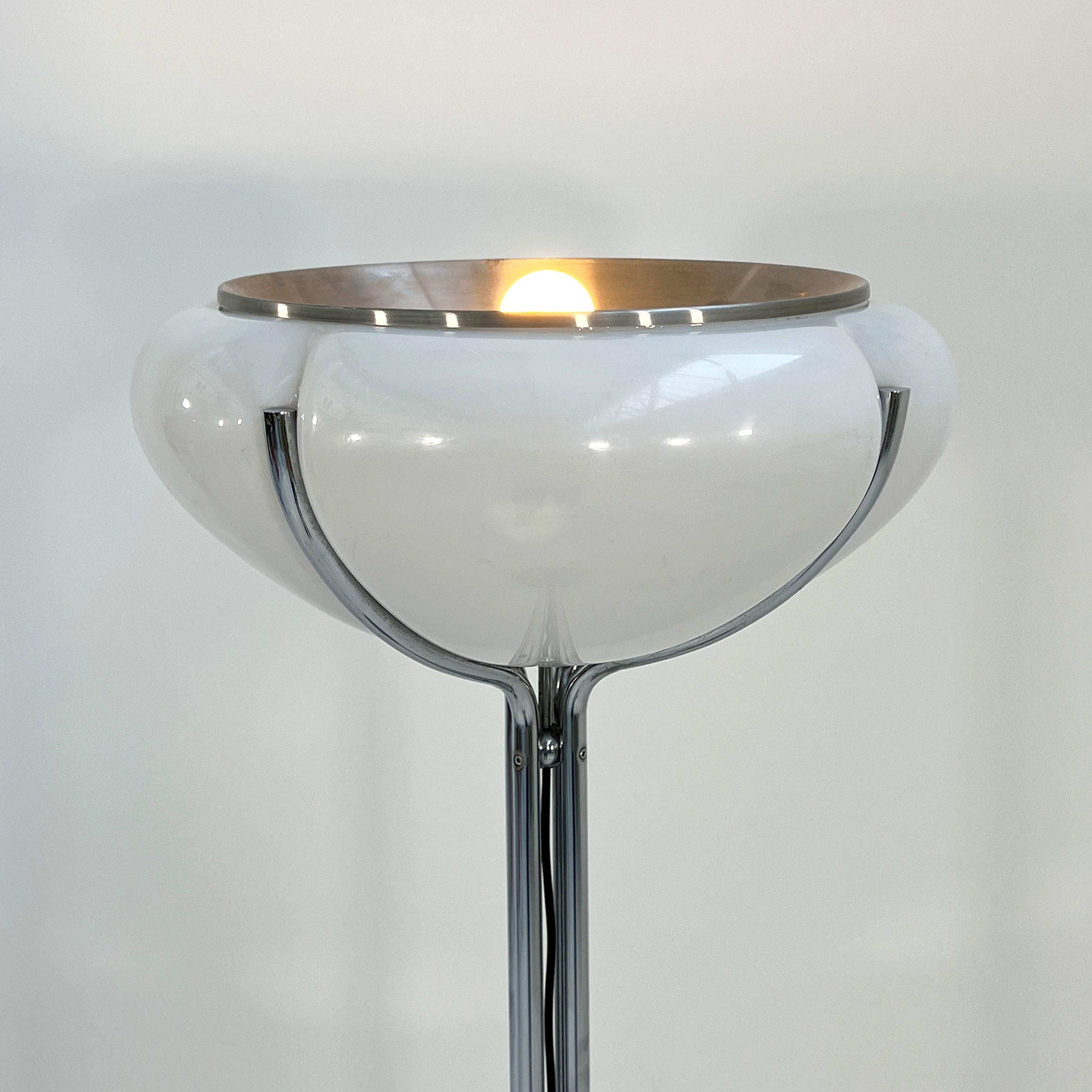 Late 20th Century Quadrifoglio Floor Lamp by Gae Aulenti for Harvey Guzzini, 1970s