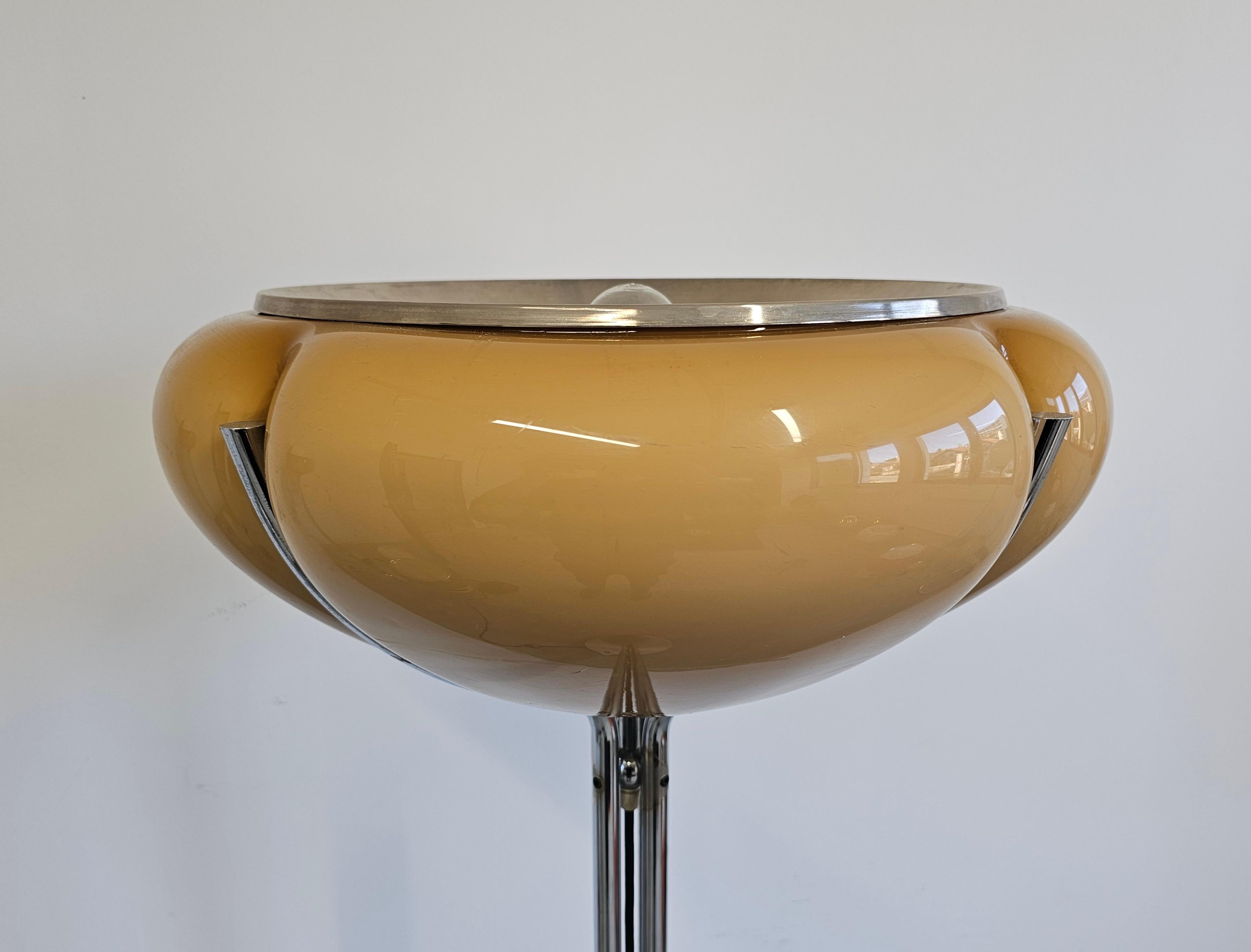 Quadrifoglio Floor Lamp designed by Harvey Guzzini, manufactured by Meblo 6