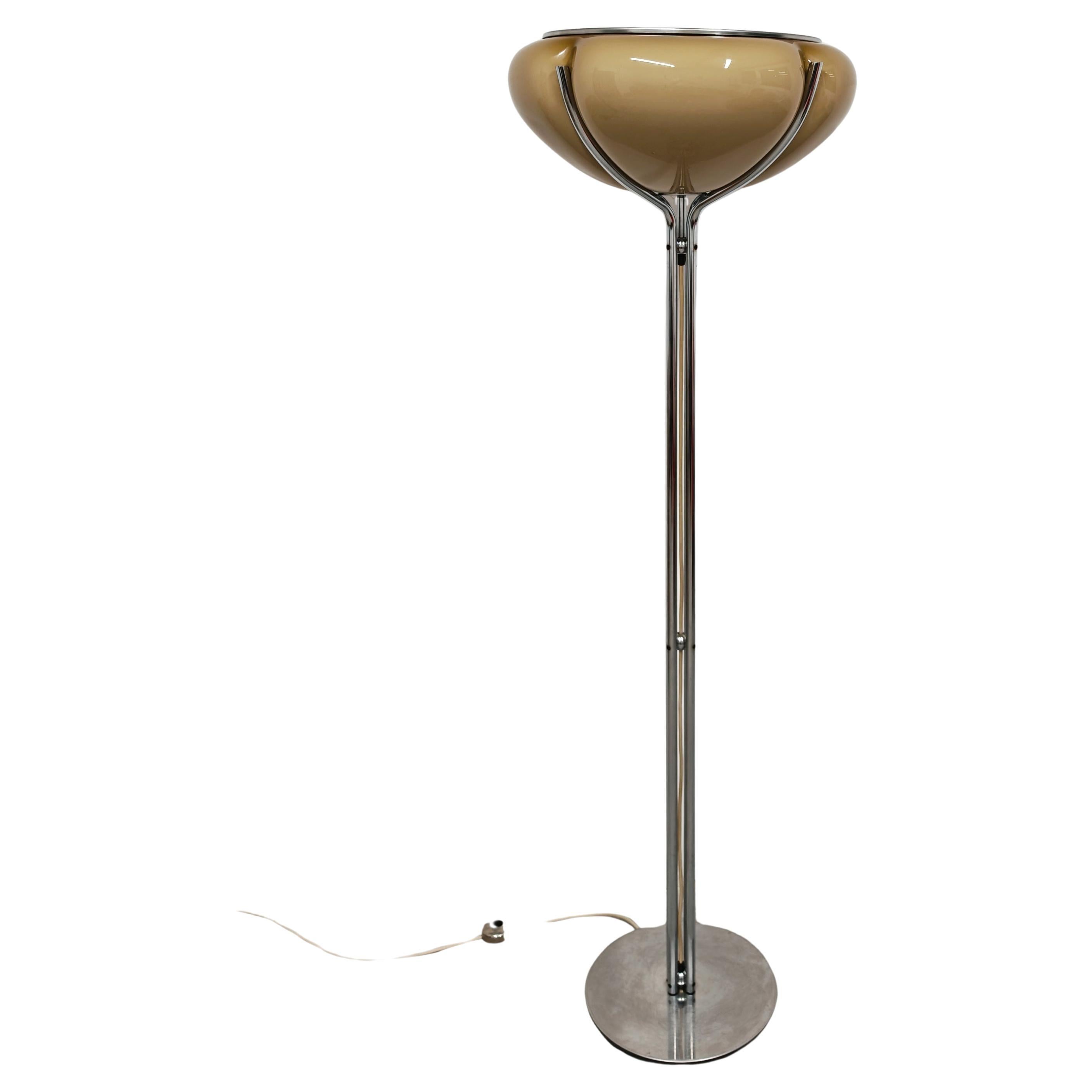 Lampadaire Quadrifoglio conçu par Harvey Guzzini, fabriqué par Meblo