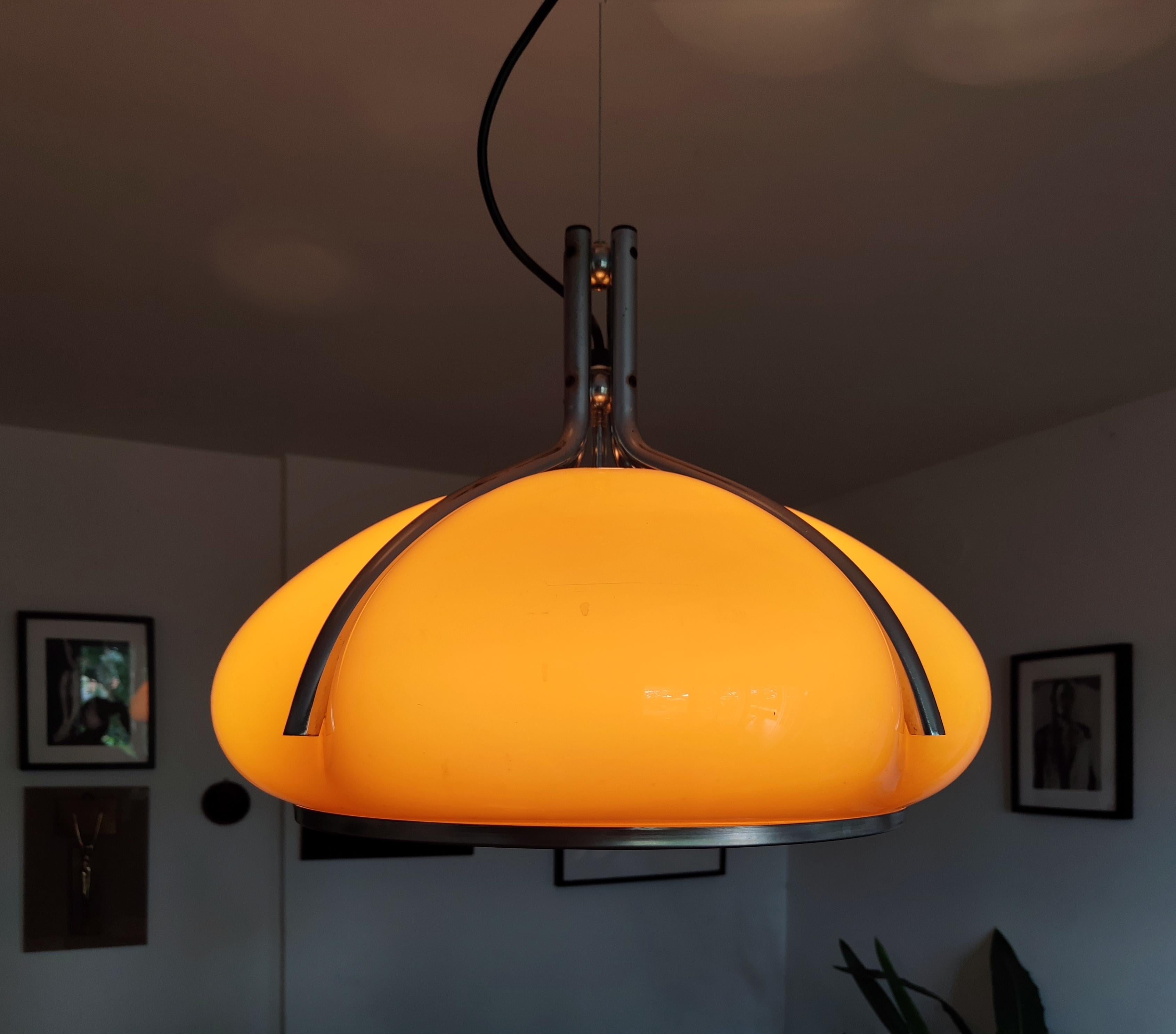 Mid-Century Modern Lampe à suspension Quadrifoglio conçue par Gae Aulenti pour Guzzini, Yugoslavia, années 1960 en vente
