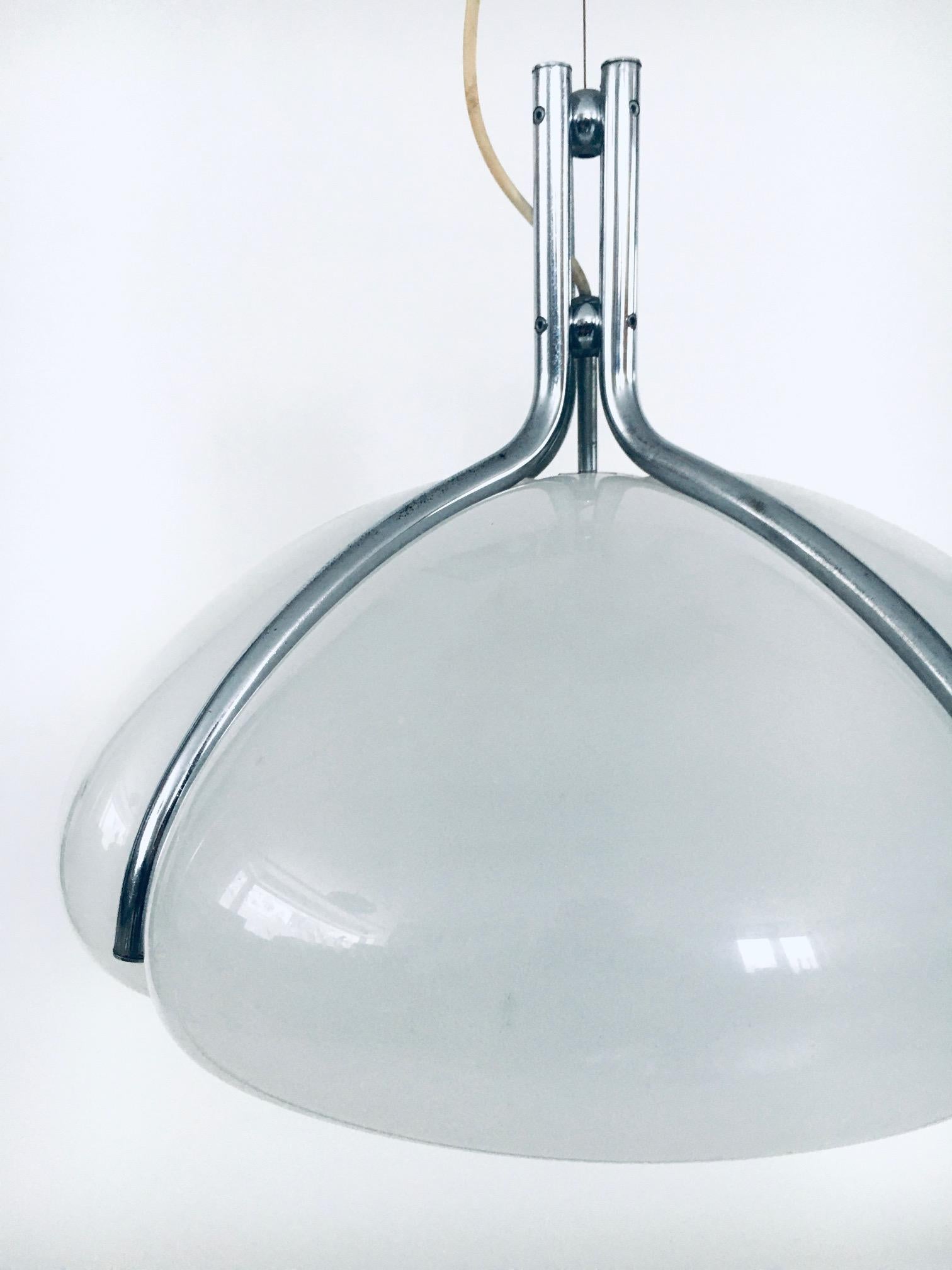 Metal Quadrifoglio Pendant Lamp by Gae Aulenti for Guzzini, Italy 1970's For Sale