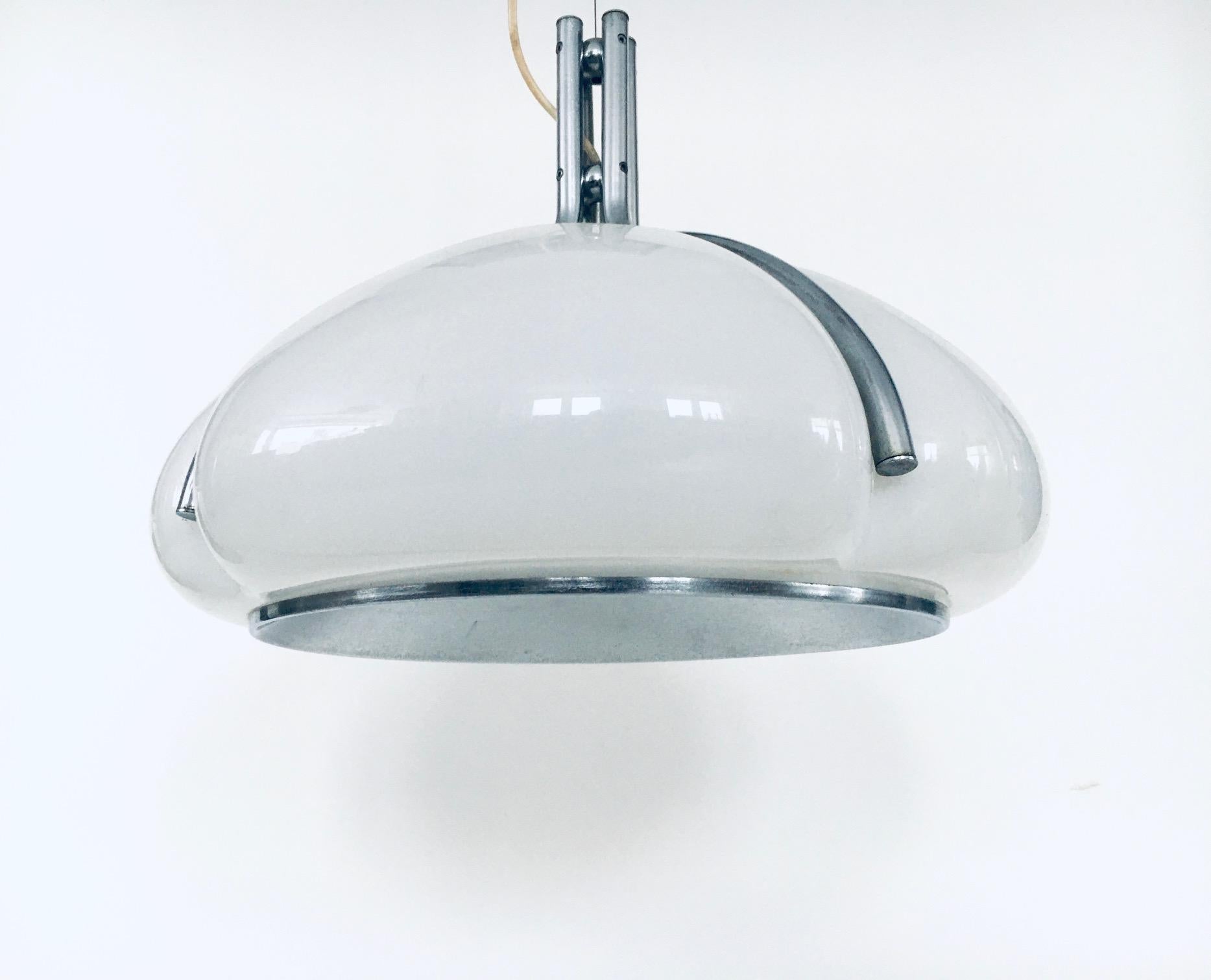 Metal Quadrifoglio Pendant Lamp by Gae Aulenti for Guzzini, Italy 1970's For Sale