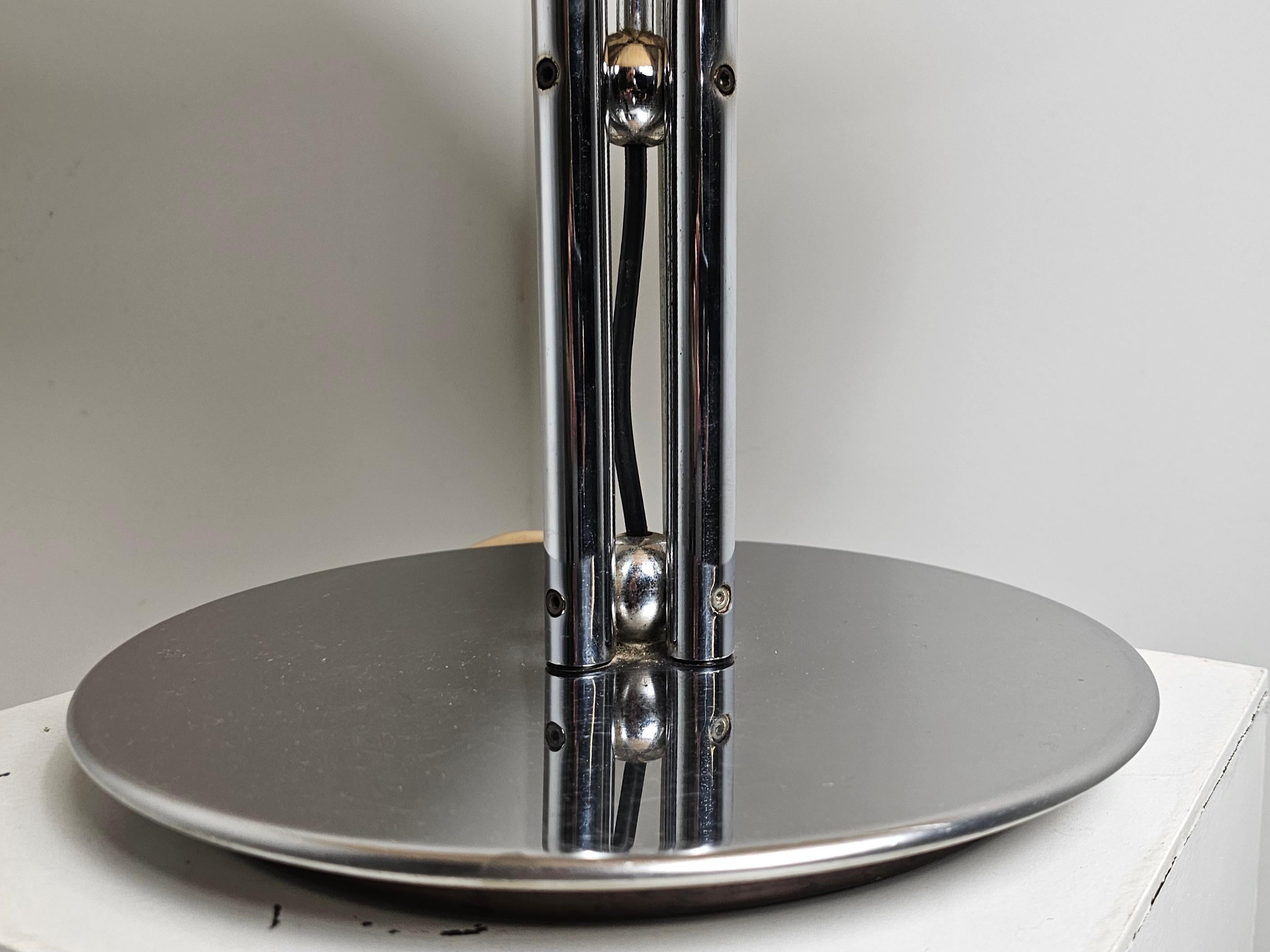 Lampe de table Quadrifoglio de Gae Aulenti pour Harvey Guzzini, 1970 3