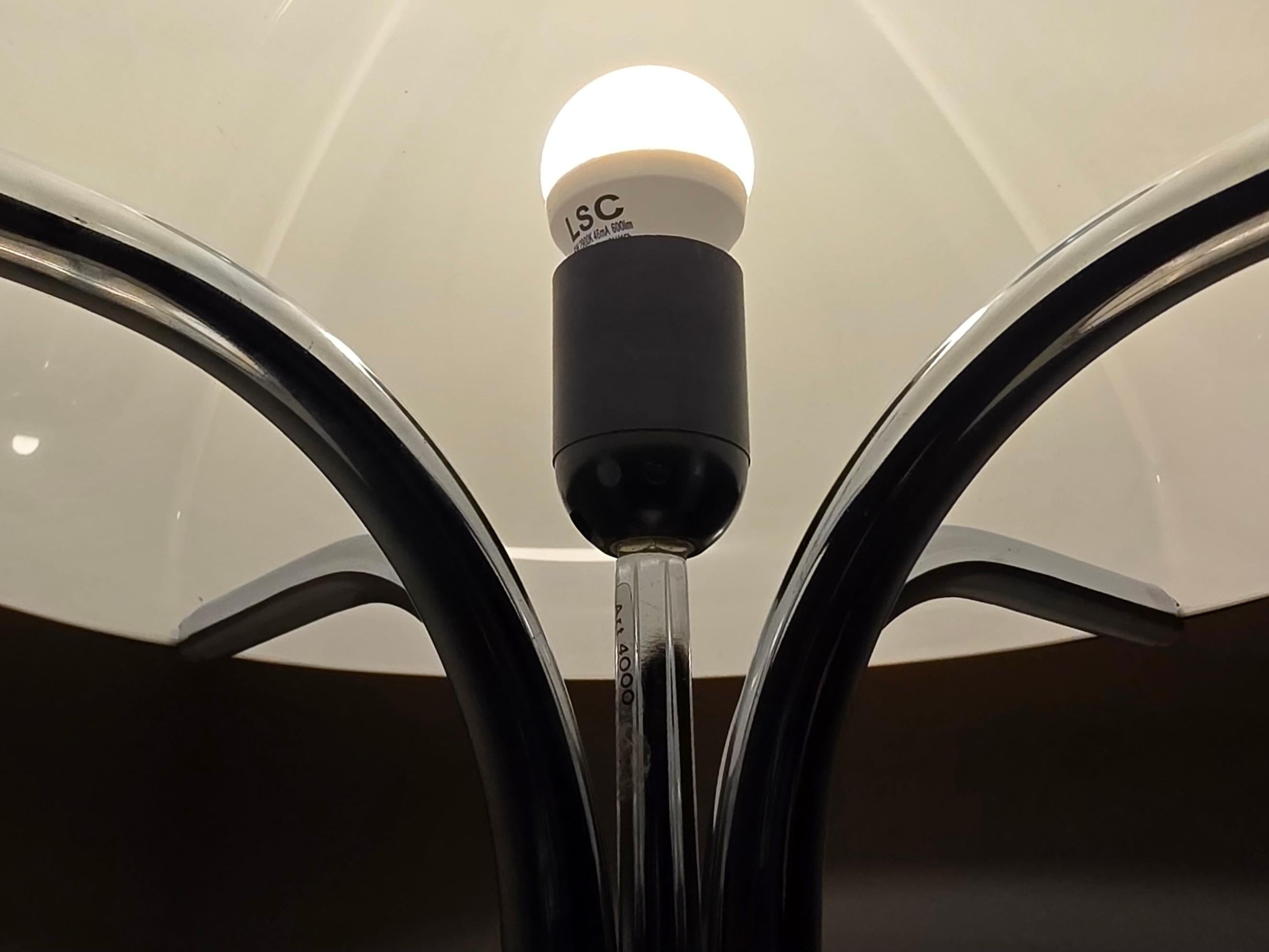 Quadrifoglio table lamp by Harvey Guzzini for IGuzzini, 1970s 3