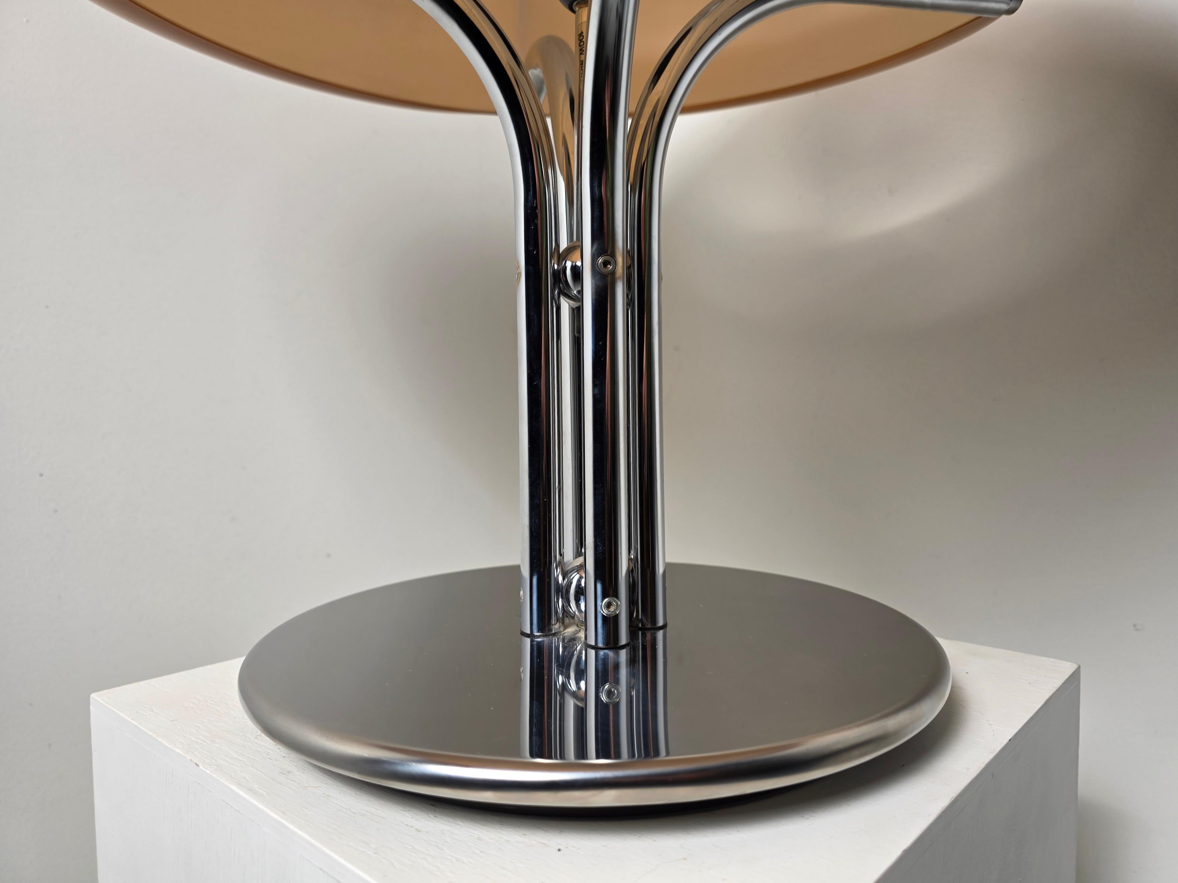 Quadrifoglio table lamp by Harvey Guzzini for IGuzzini, 1970s 2