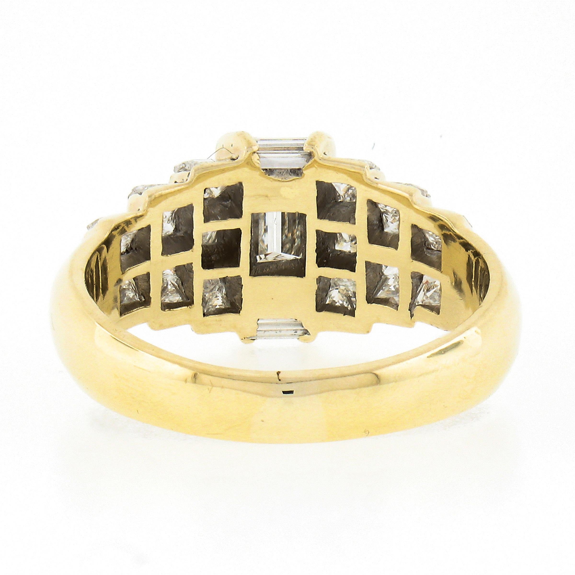 Quadrillion 18k Gold Emerald Cut Diamond Solitaire & Princess Pyramid Sides Ring In Good Condition In Montclair, NJ