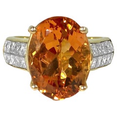Quadrillion Brand 18 Yellow Gold Ring with 10.82ct Precious Topaz and Diamonds