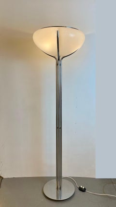 Quadriofoglio, Lámpara de pie de Gae Aulenti para Harvey Guzzini, década de 1970