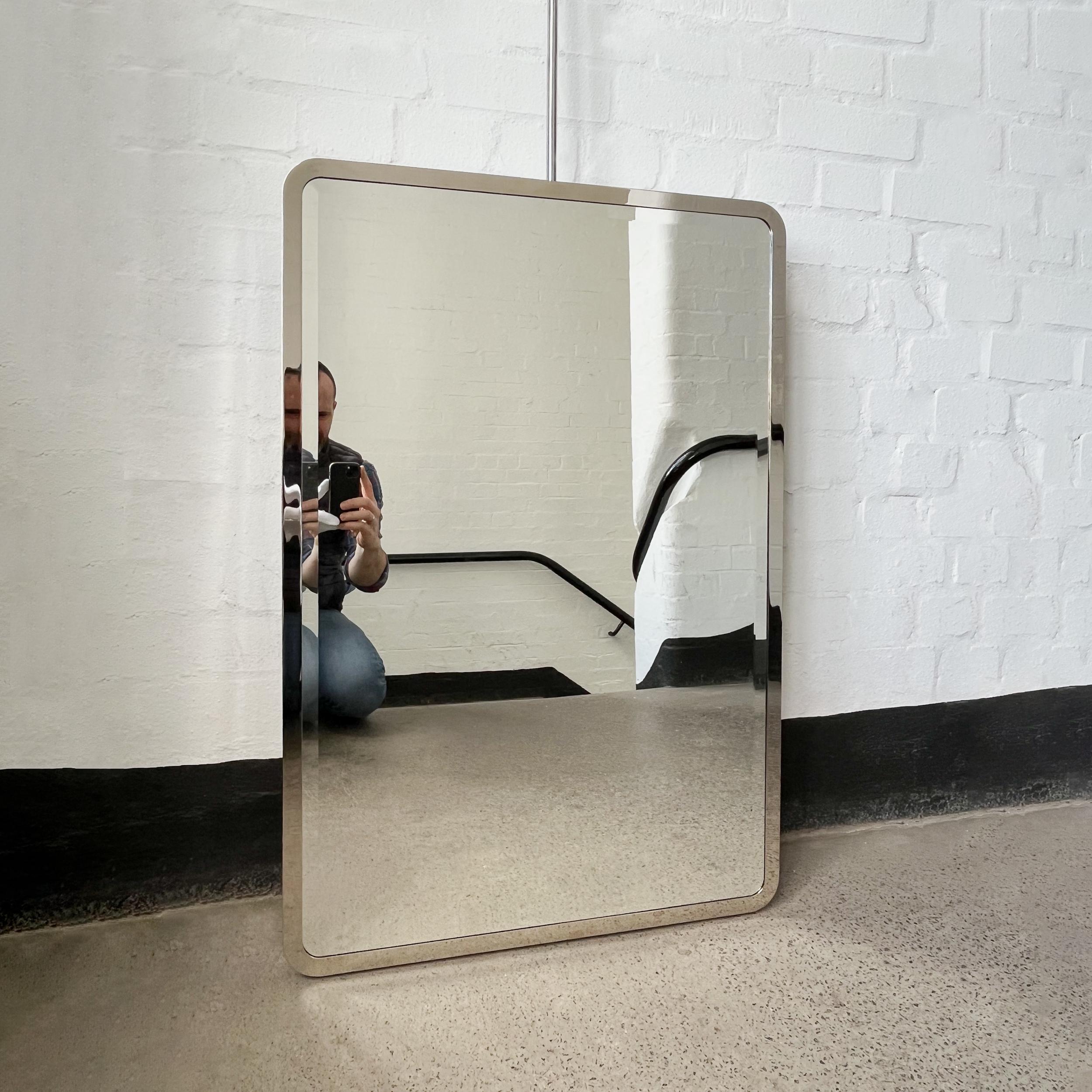 Contemporary ceiling hanging Quadris™ rectangular bevelled mirror with an exquisite nickel plated full frame and mirror backing. Designed and handcrafted in London, UK, our unique ceiling suspended mirrors are fully customisable to suit the specific