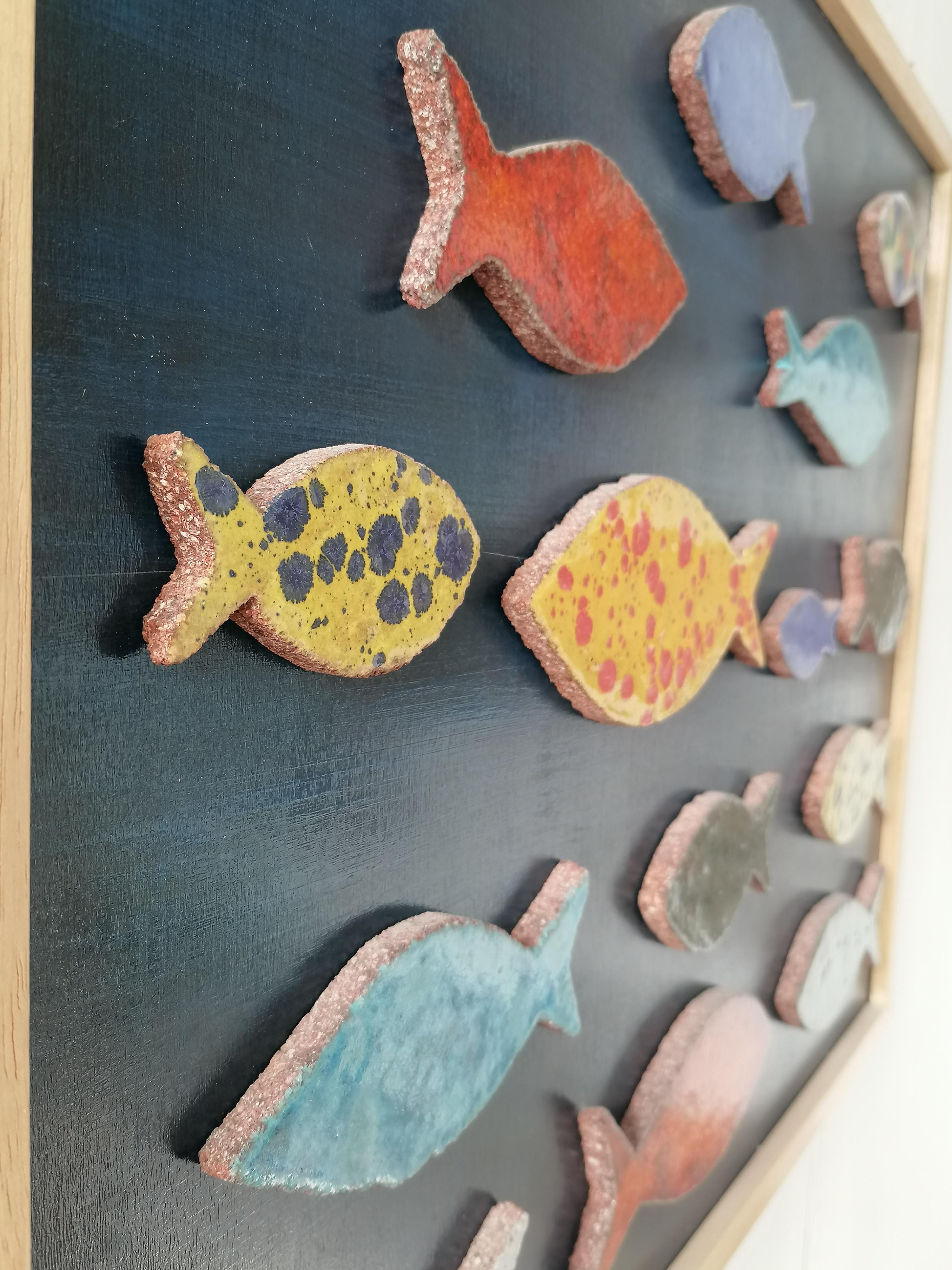 Fatto a mano Quadro con pesci in ceramica decorata -made in Italy originale in vendita