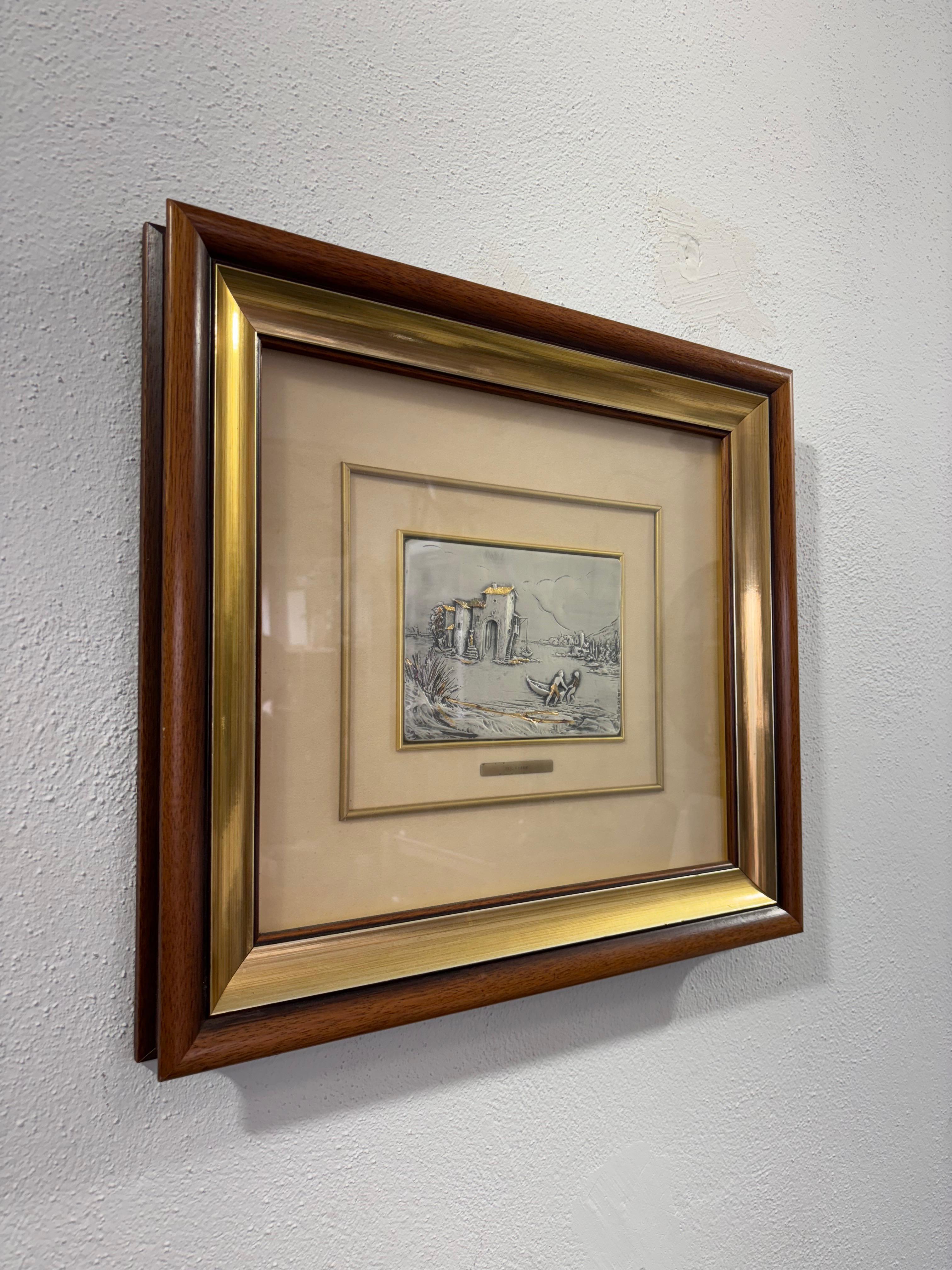 Pintura plateada sobre el río.


Medidas:

Altura 44 cm

Anchura 49 cm


Pintado sobre placa de plata


En buen estado de conservación, signos de tiempo debido al uso y la edad presentes. (Ver foto)
