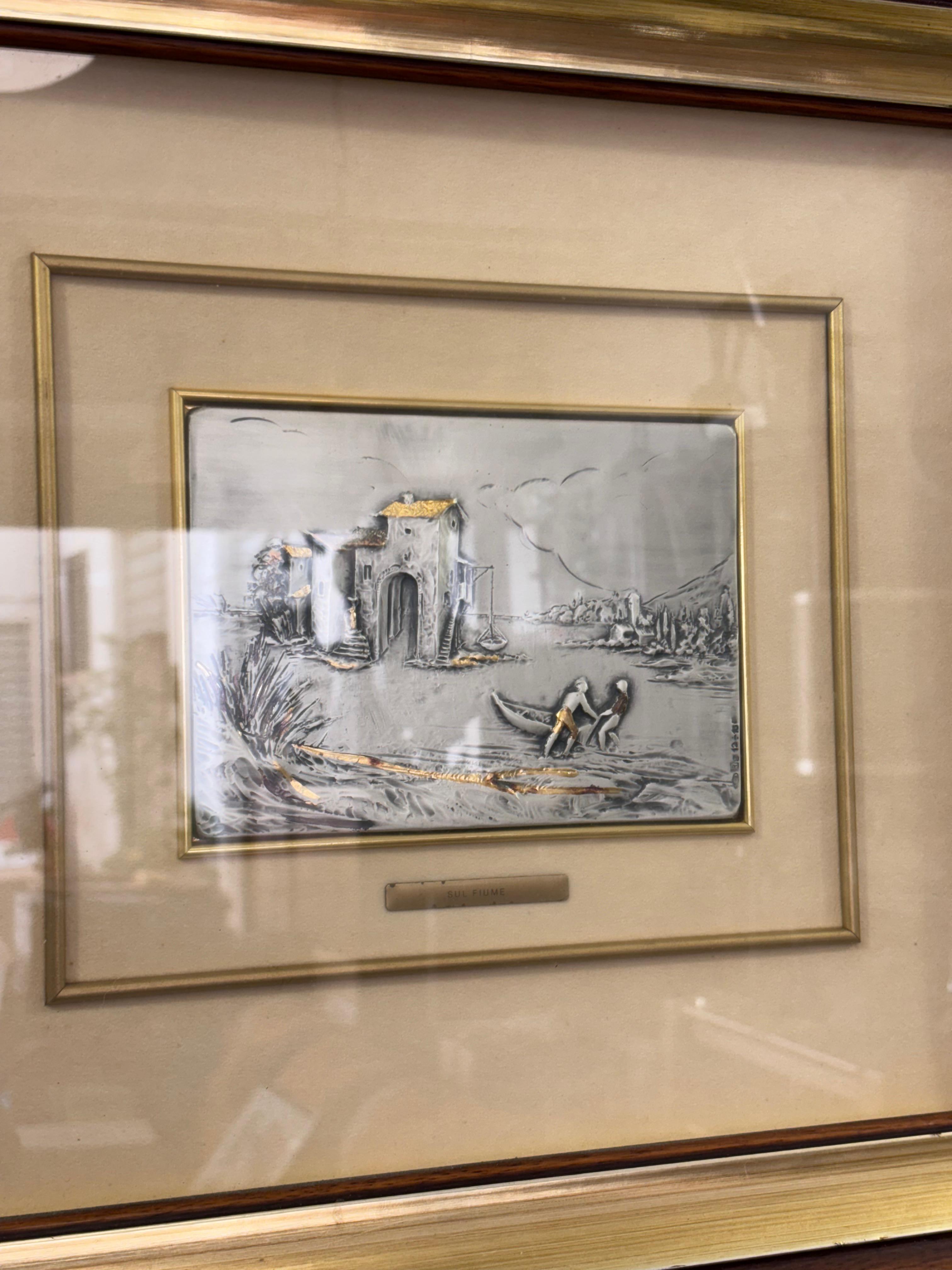 Pintura plateada en el río en Bueno estado para la venta en Taranto, IT