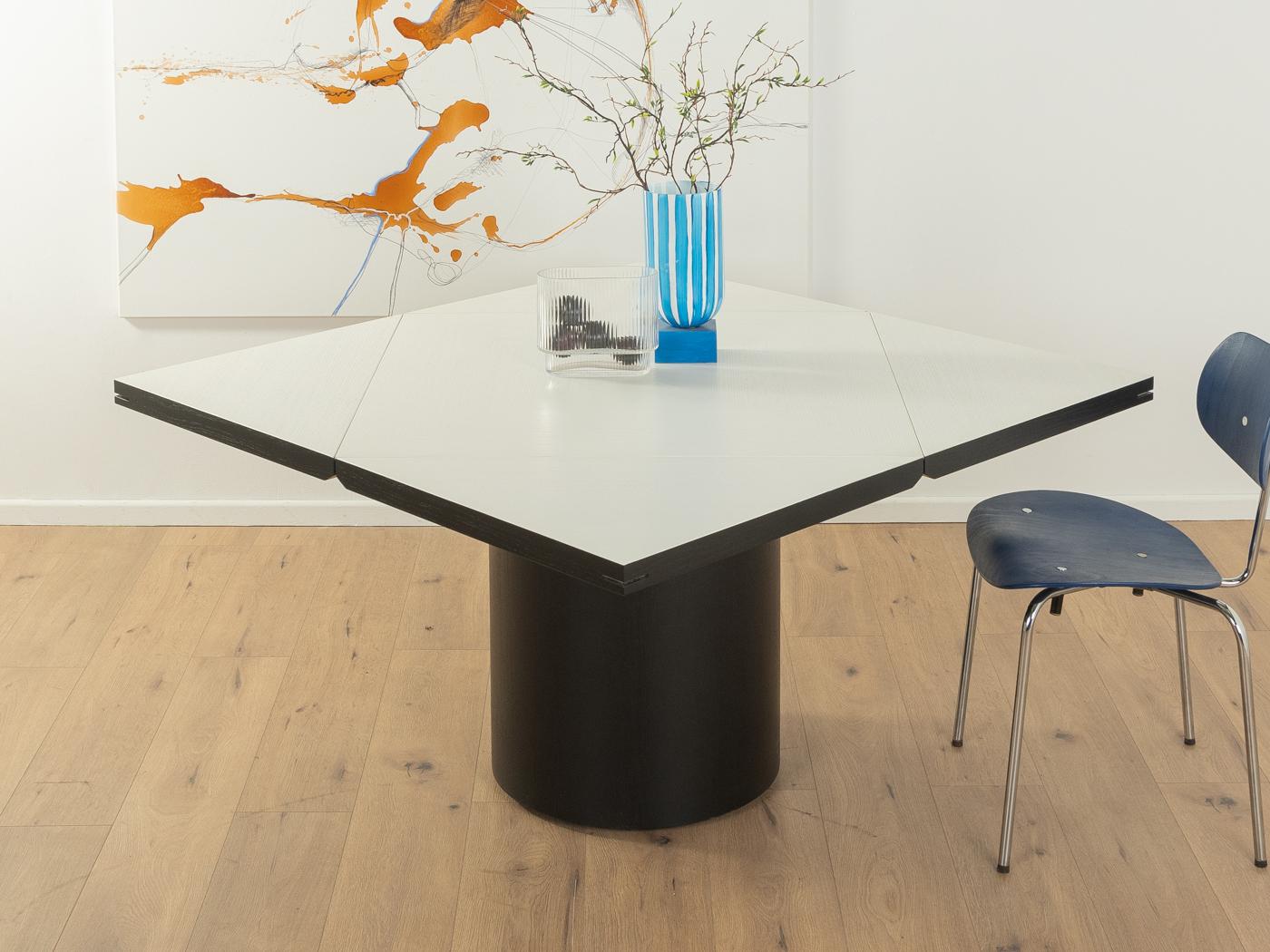 Quadrondo dining table, Erwin Nagel for Rosenthal In Good Condition In Neuss, NW