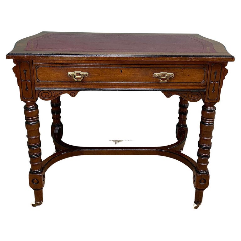 Quality 19th century Walnut Maple and Co. Antique Writing Table For