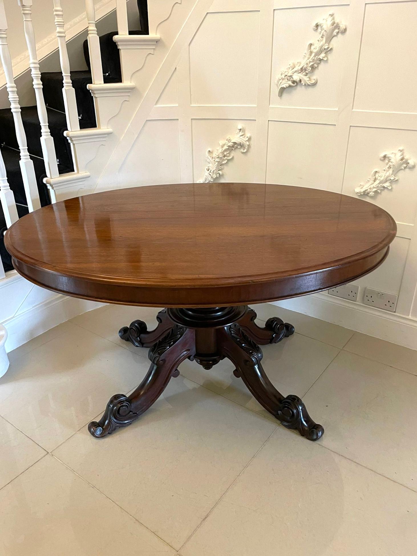 Quality Antique 6 Seater Victorian Oval Mahogany Centre/Dining Table In Good Condition In Suffolk, GB