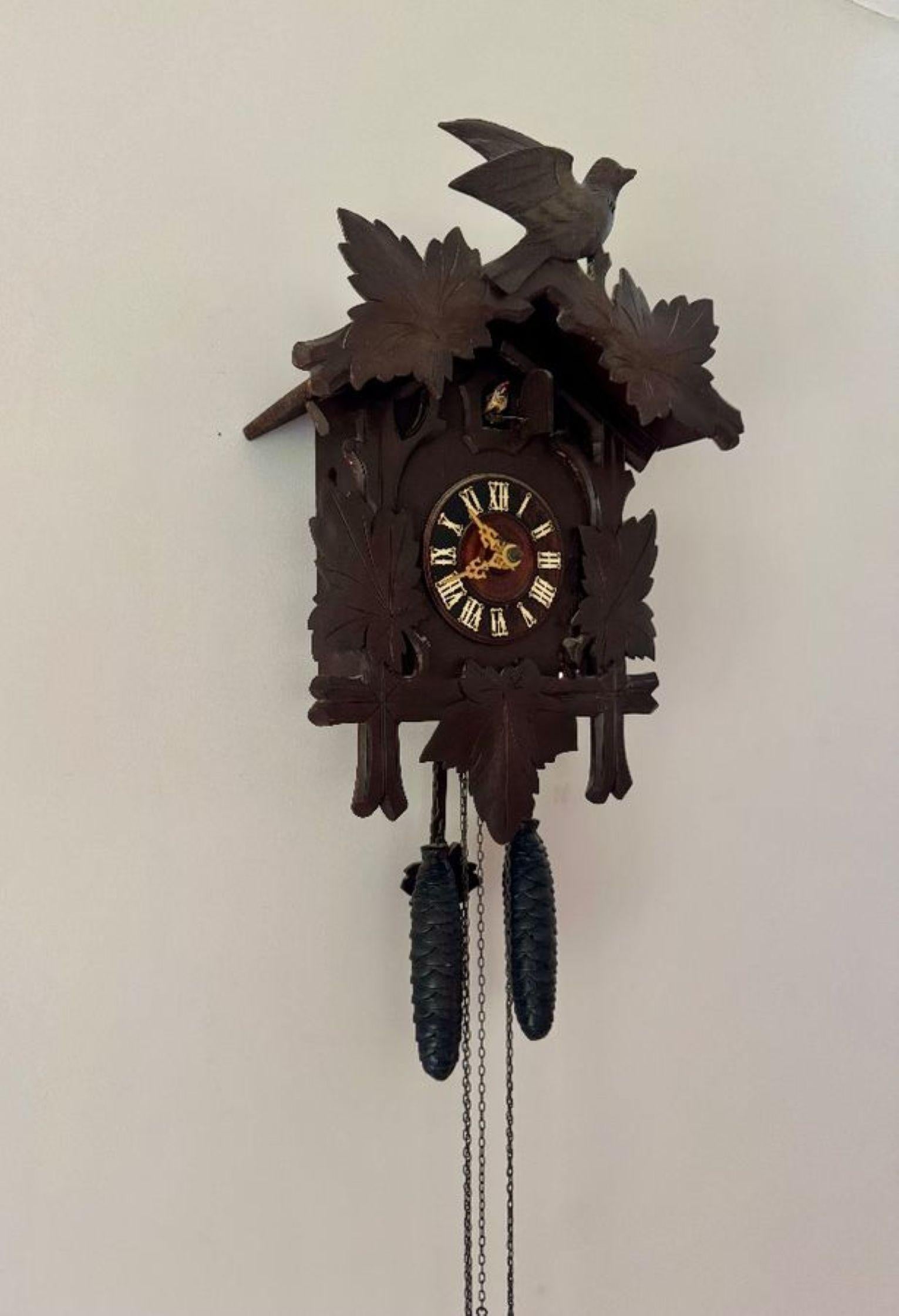 Orologio a cucù Black Forest antico e di qualità In condizioni buone in vendita a Ipswich, GB