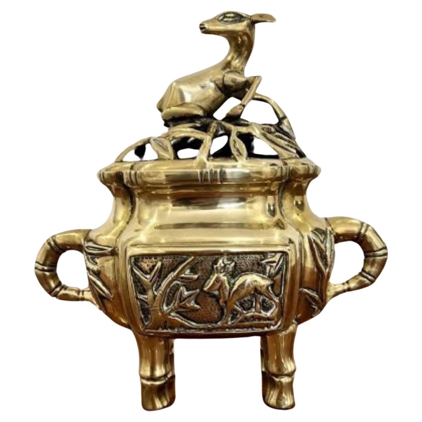 Quality antique brass Chinese lidded incense burner  For Sale
