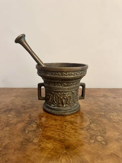 Quality antique bronze pestle and motar