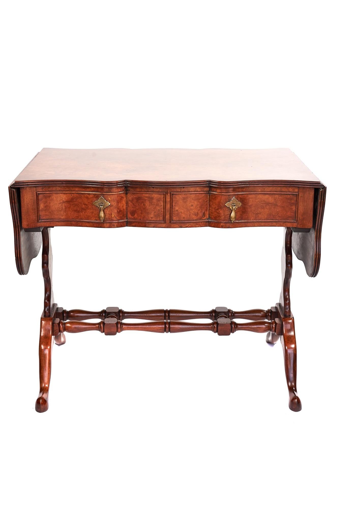 Quality Antique Burr Walnut Centre Sofa Table In Excellent Condition In Suffolk, GB