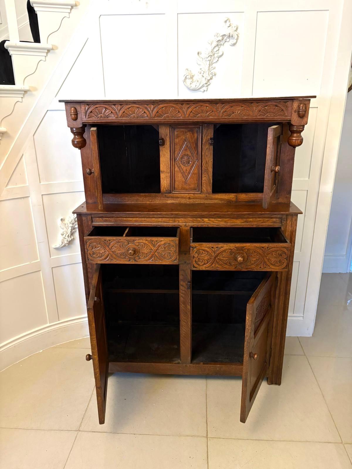 Quality Antique Carved Oak Court Cupboard with Ipswich Carving im Angebot 7