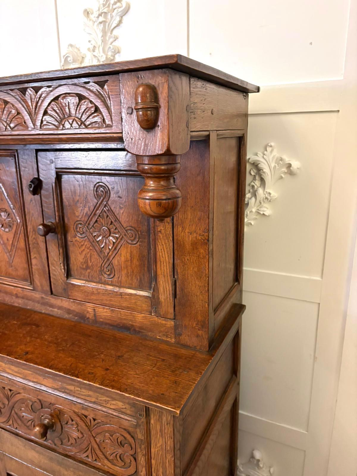 Quality Antique Carved Oak Court Cupboard with Ipswich Carving im Angebot 2