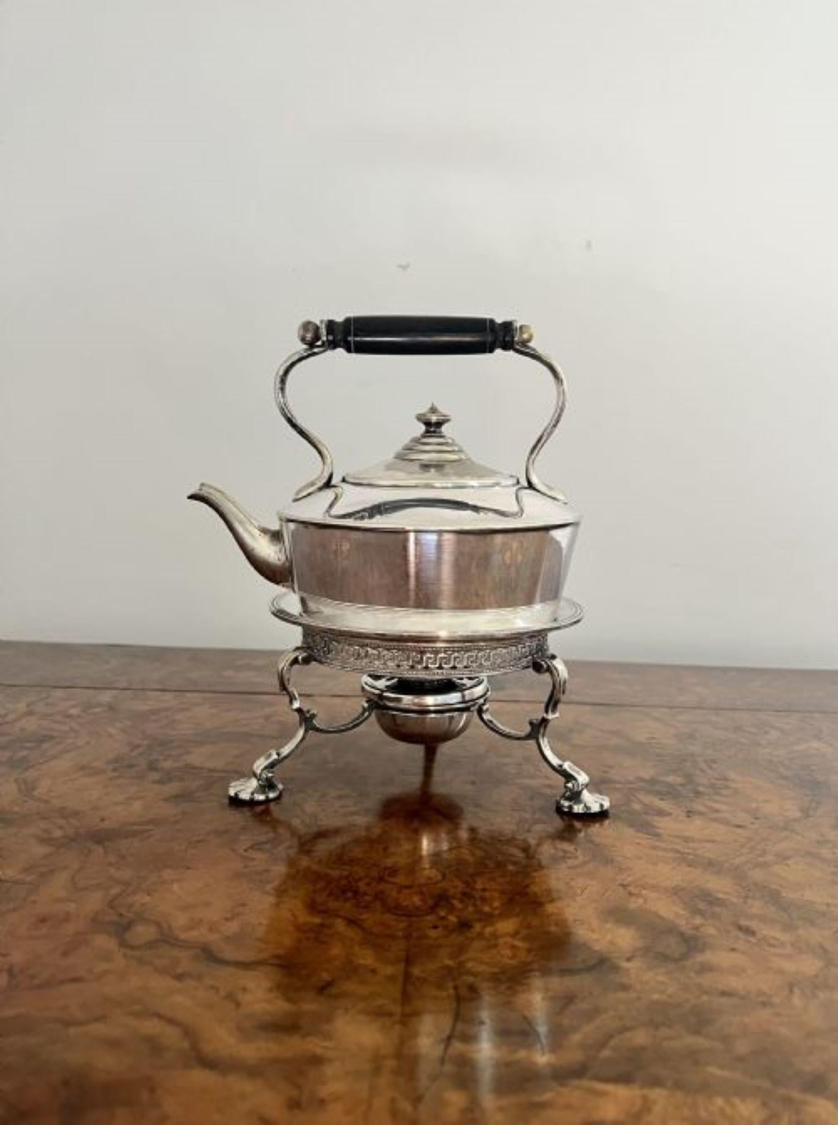 Quality antique Edwardian Fenton Brothers silver plated spirit kettle  For Sale 2