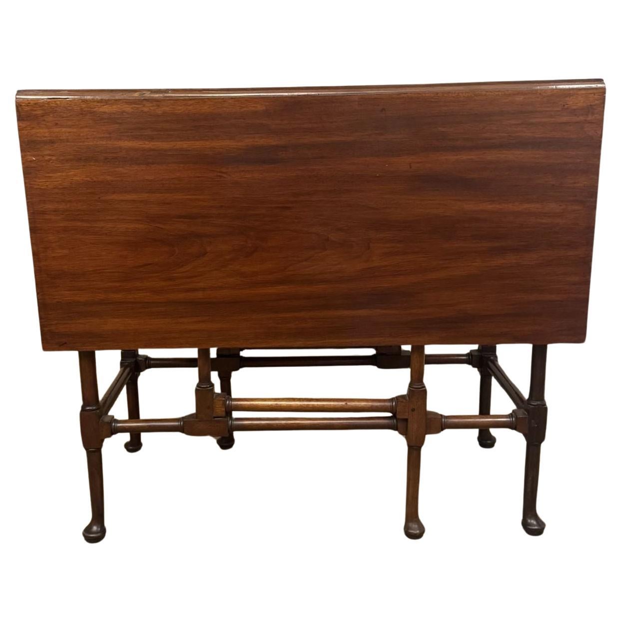 What is a gateleg table?