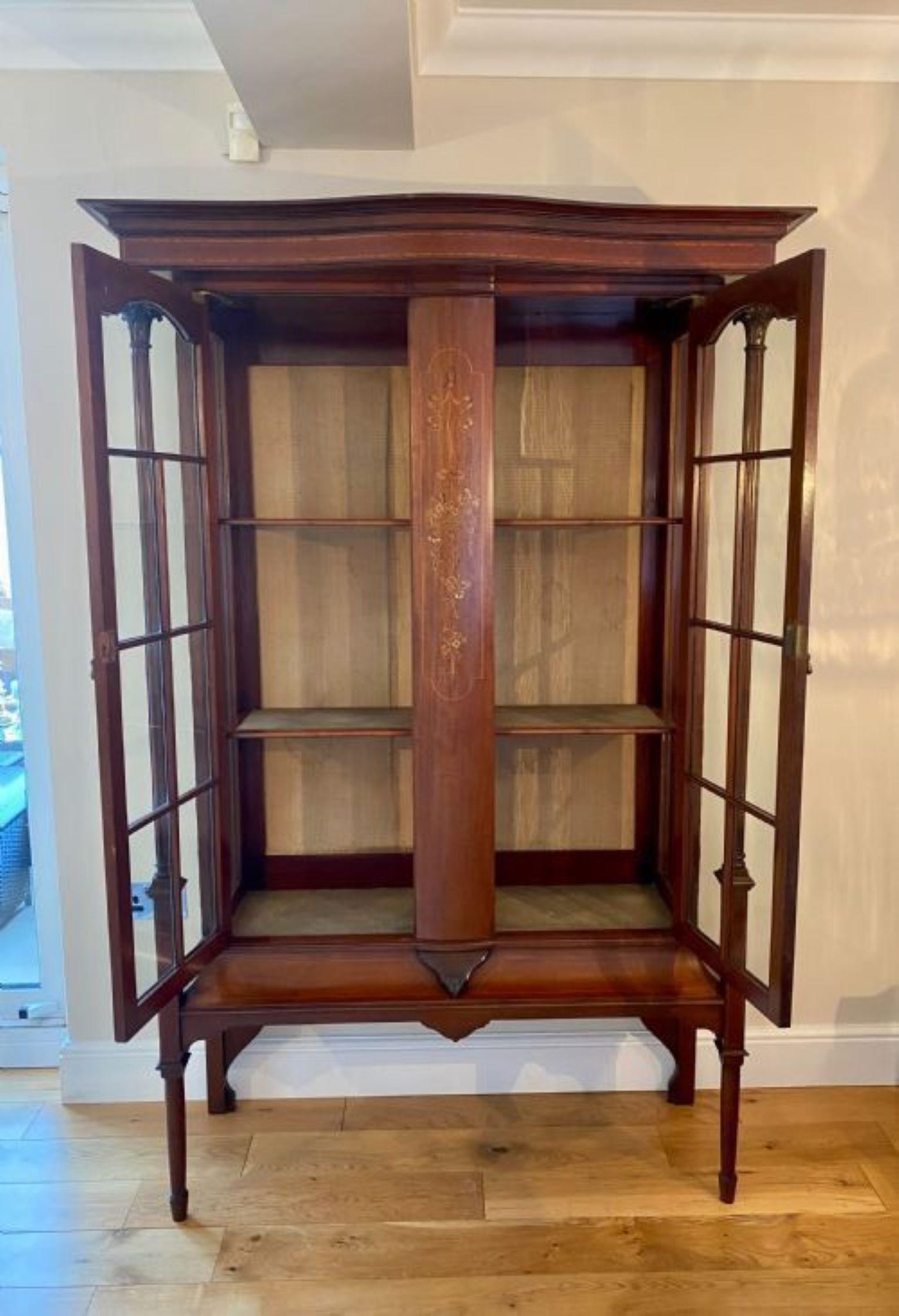 Quality antique Edwardian mahogany inlaid display cabinet For Sale 1