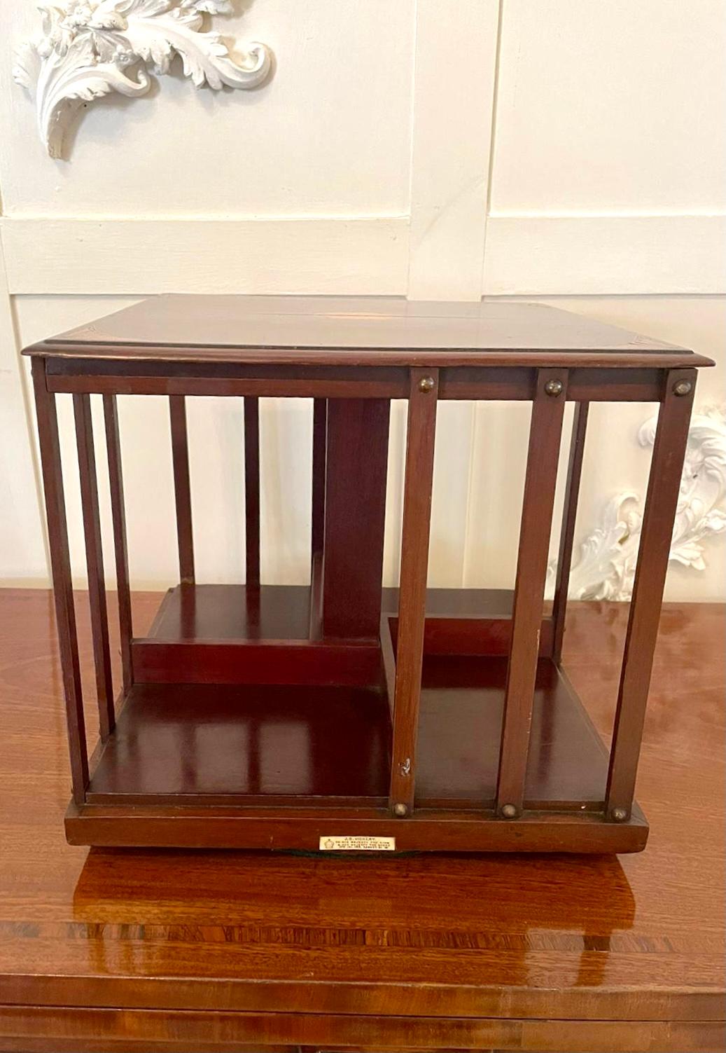 Quality Antique Edwardian Mahogany Inlaid Table Top Revolving Bookcase In Good Condition For Sale In Suffolk, GB