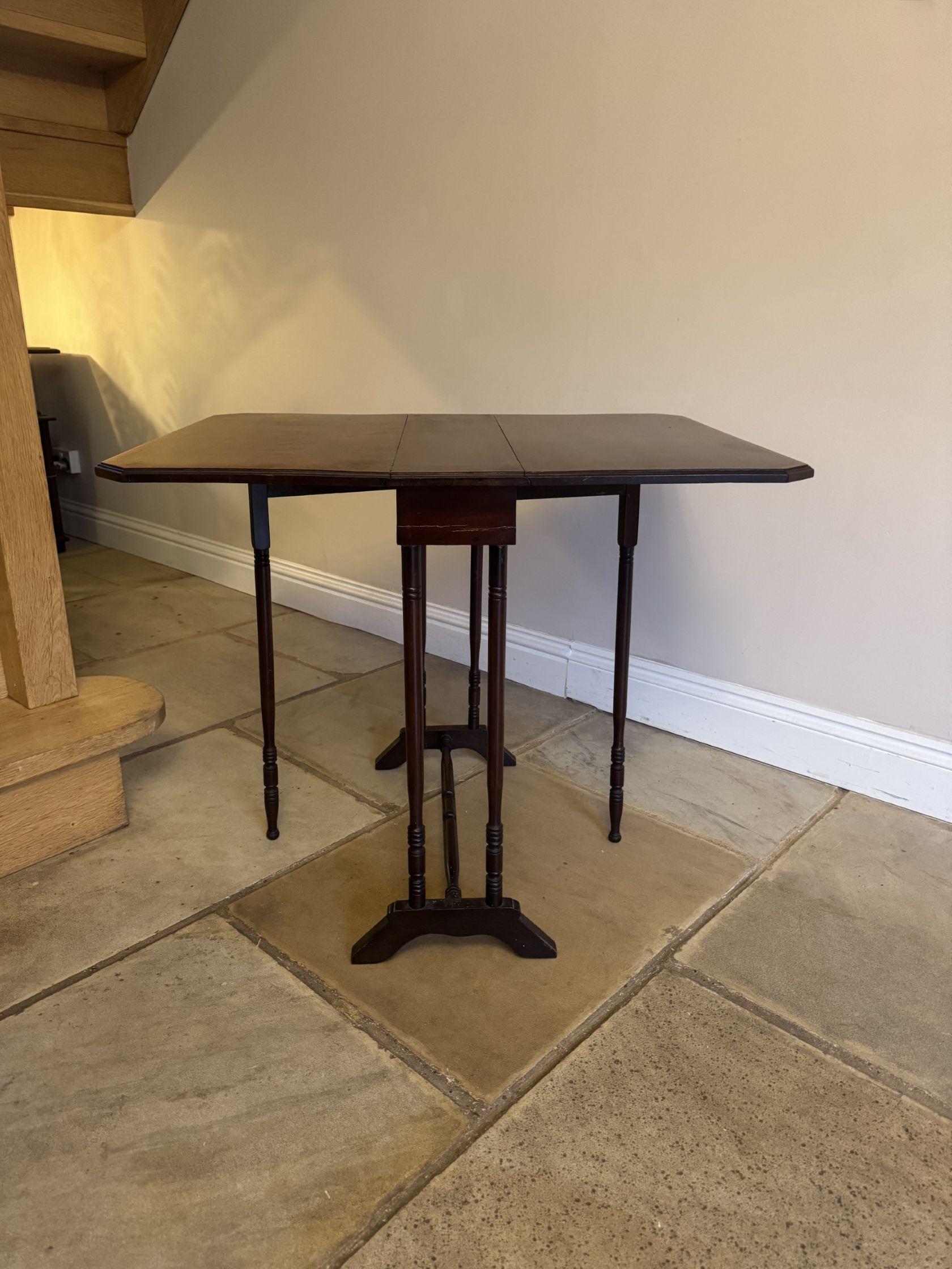 Table Sutherland ancienne de qualité en acajou de l'époque édouardienne Bon état - En vente à Ipswich, GB