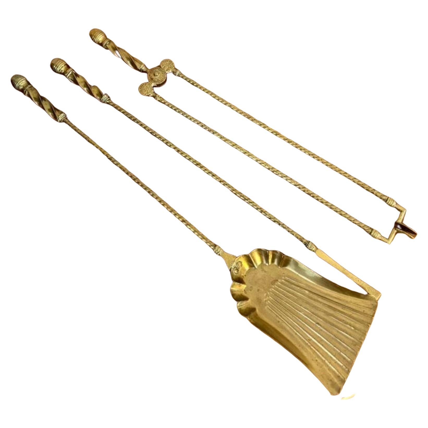 Quality antique Edwardian set of brass fire irons For Sale