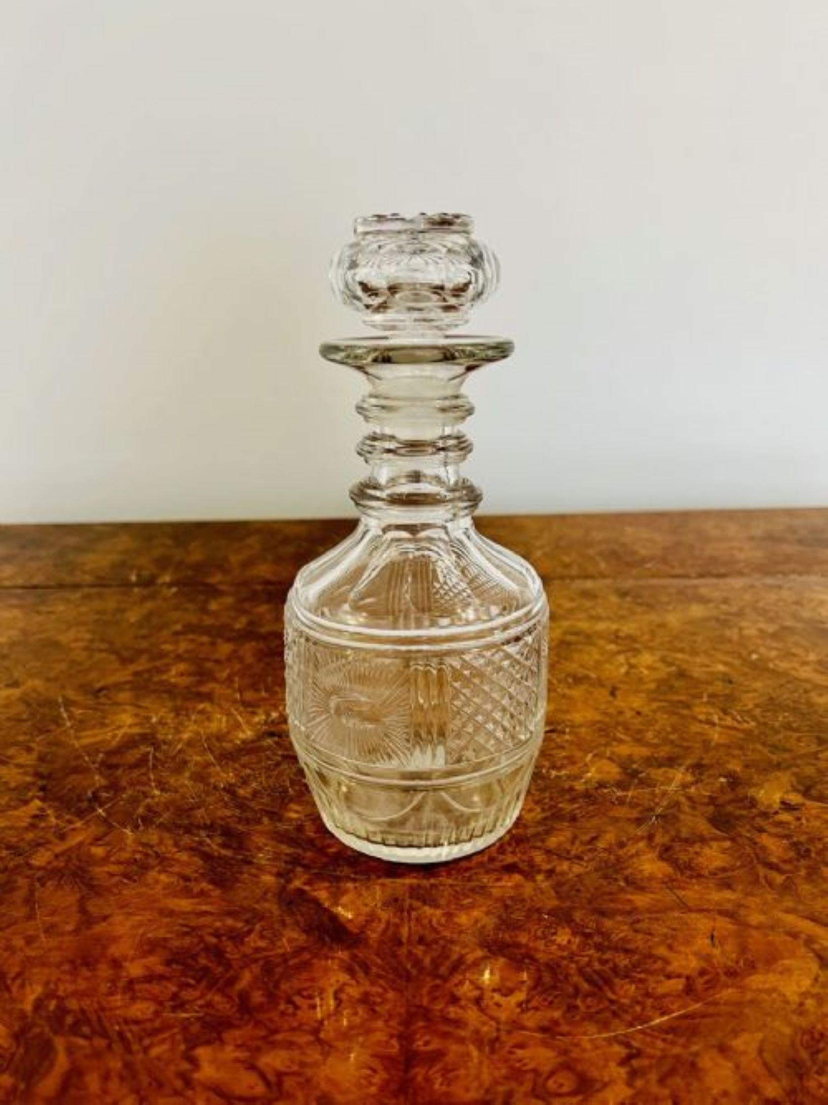 Quality antique George III cut glass decanter, having a quality cut glass stopper above a shaped cut glass decanter with three glass rings to the neck.
