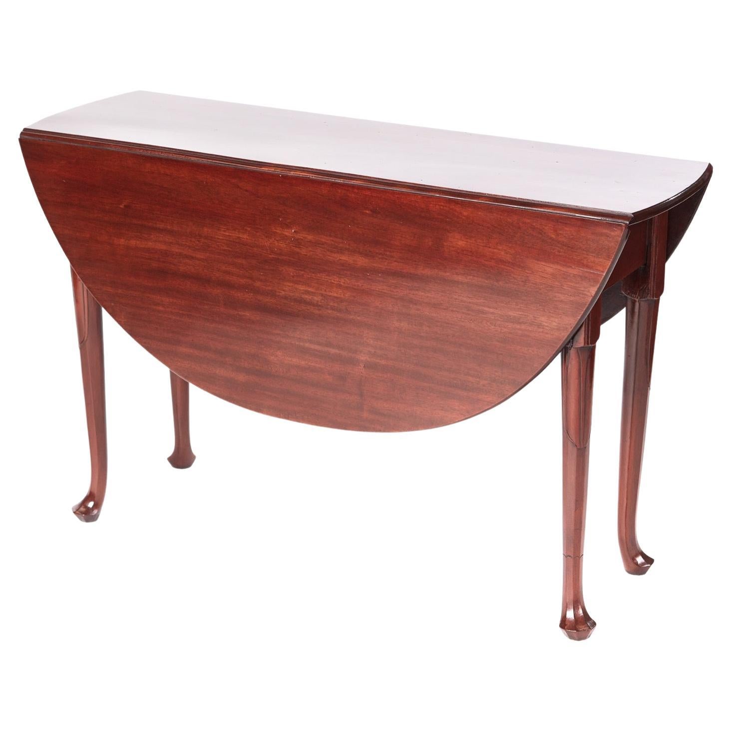 Mesa de comedor antigua de caoba de calidad Jorge III