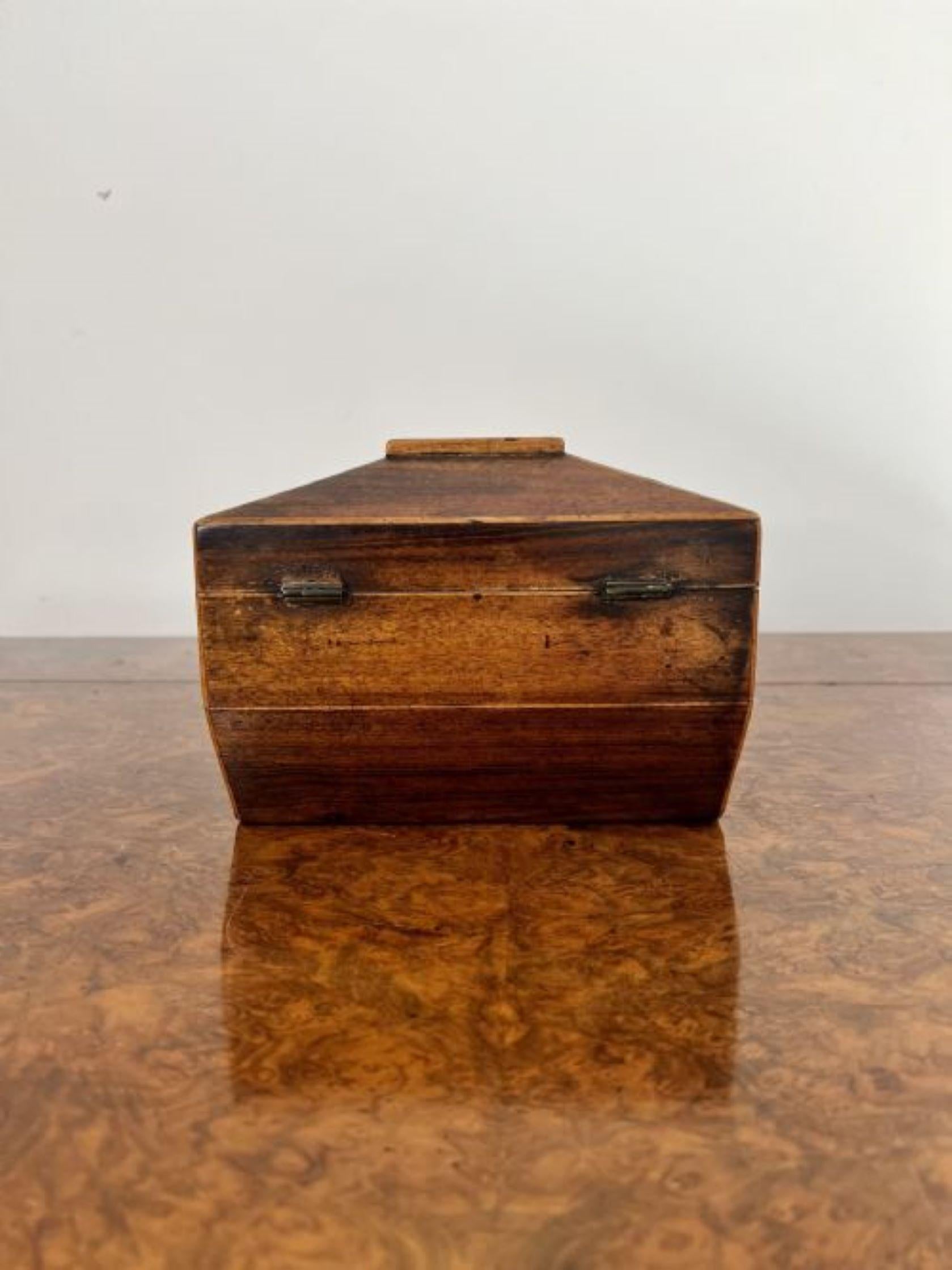Quality antique George III mahogany tea caddy  For Sale 3