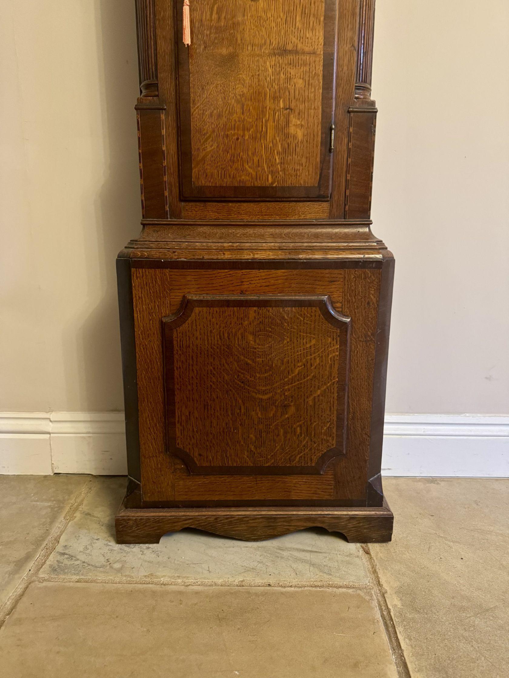 Hochwertige antike Standuhr aus Eiche und Mahagoni von George III. im Zustand „Gut“ im Angebot in Ipswich, GB