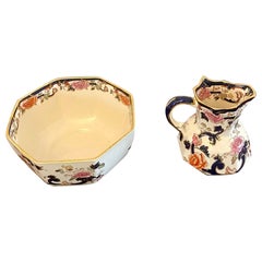 Caraffa e ciotola antiche di qualità dipinte a mano in Mason's Ironstone