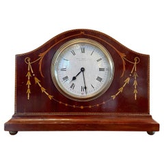 Horloge de bureau de huit jours en acajou incrusté de qualité supérieure de R Stewart de Glasgow