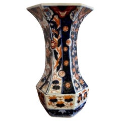 Quality Antique Japanese imari hexagonal shaped vase