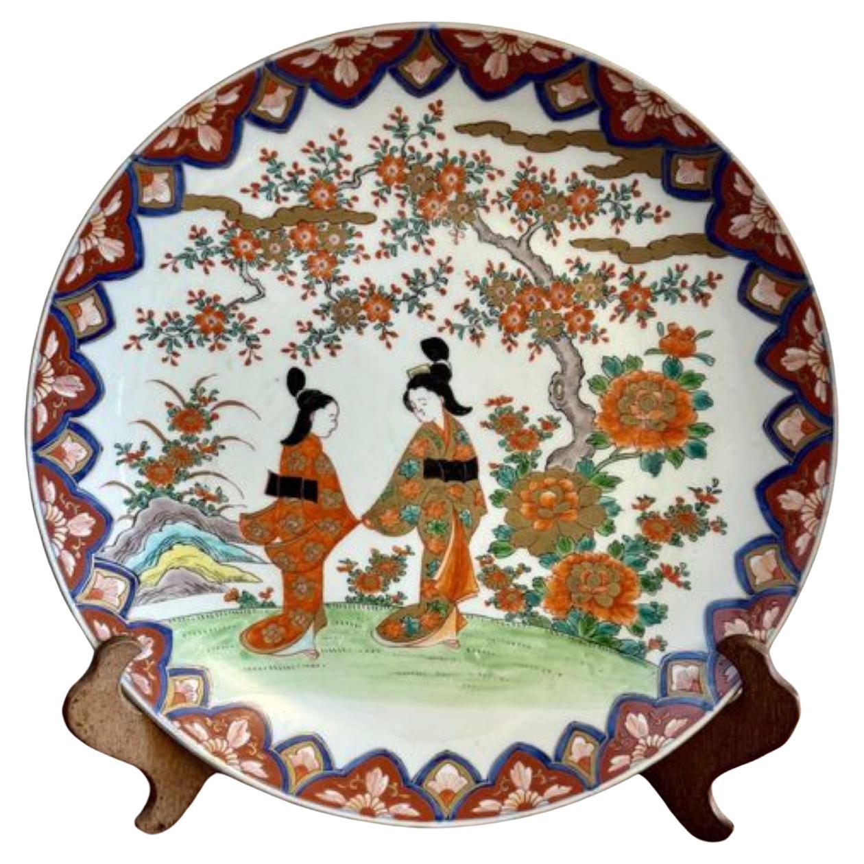 Großer antiker japanischer Imari-Teller in Qualität