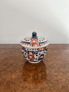 Quality antique Japanese imari lidded jar