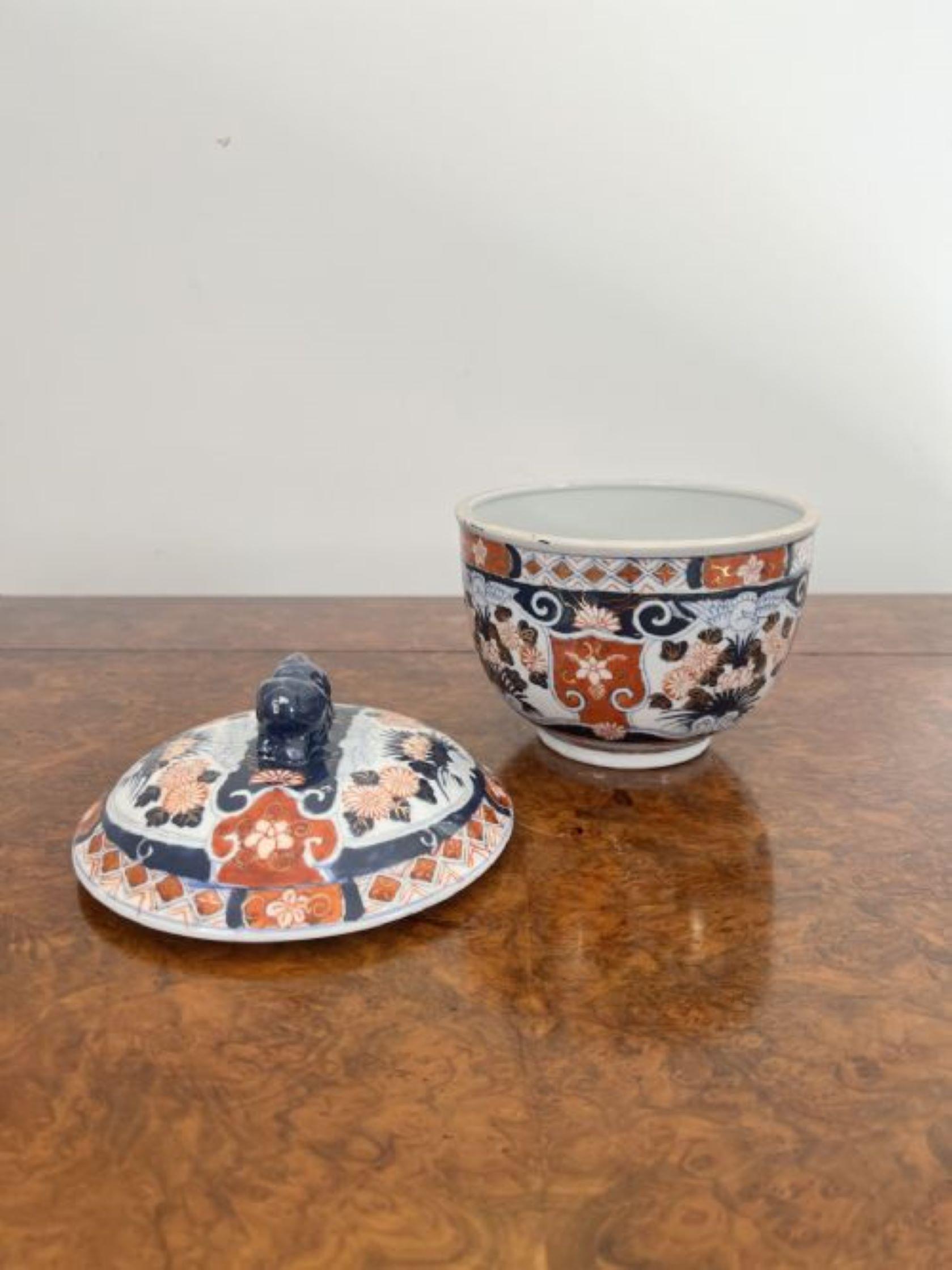 Ceramic Quality antique Japanese imari lidded jar For Sale