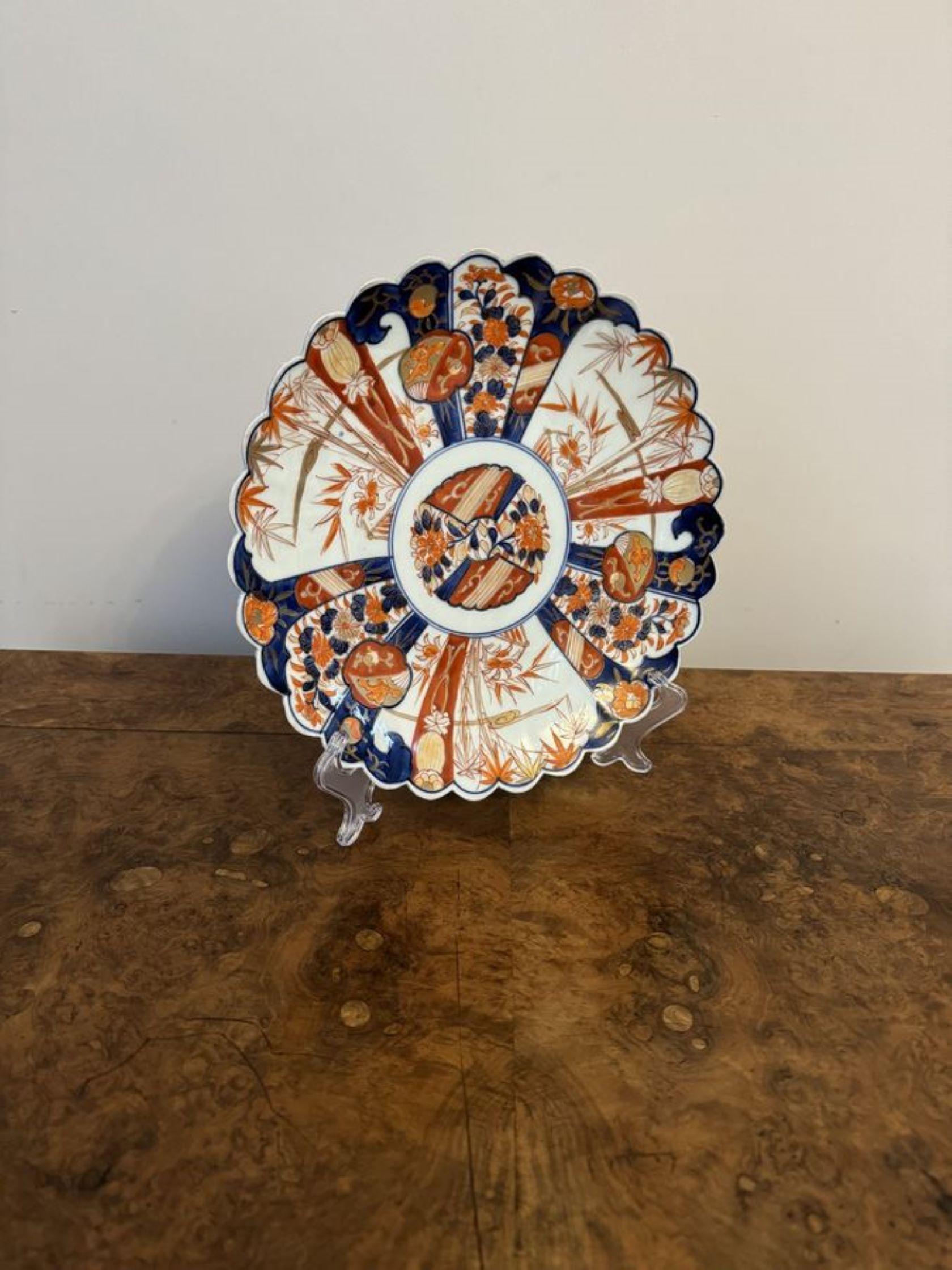 20th Century Quality antique Japanese imari scalloped shaped edge large plate  For Sale