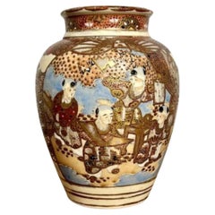 Quality antique Japanese Satsuma ginger jar and cover 