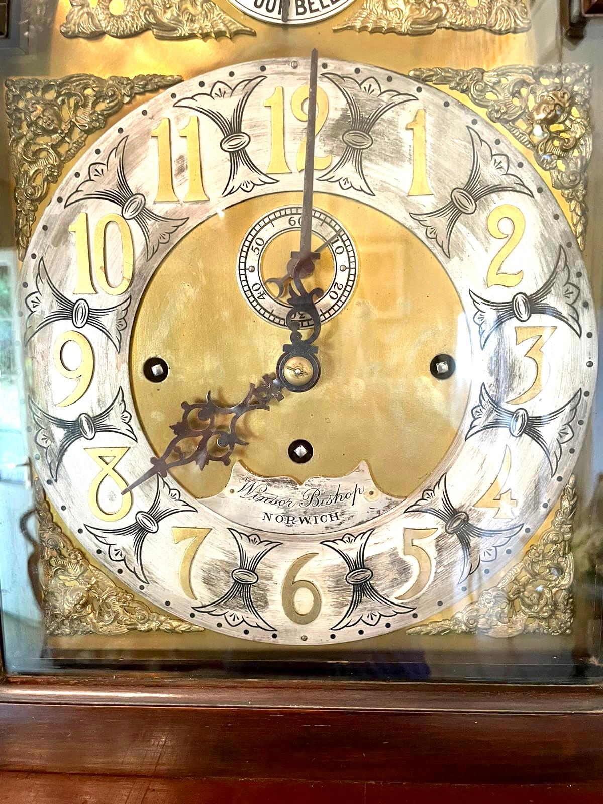 Acajou Horloge de grand-père de huit jours en acajou ancien de qualité sur huit cloches en vente