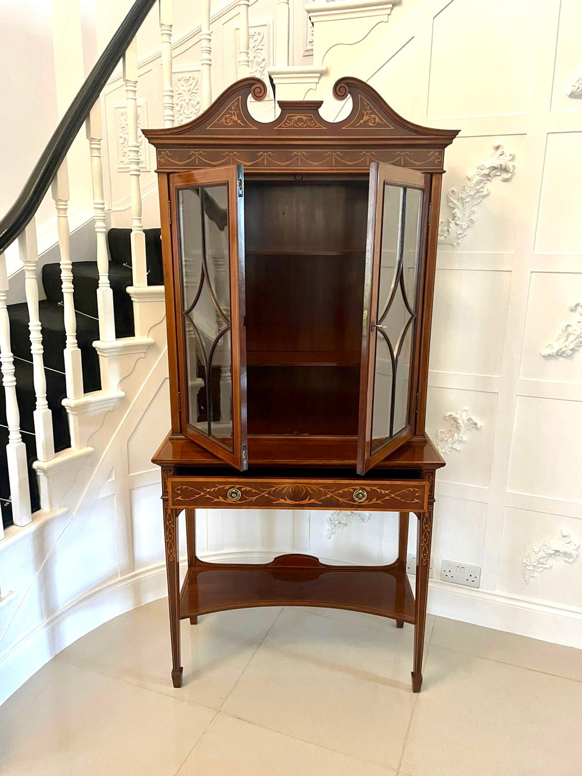 Late 19th Century Quality Antique Mahogany Inlaid Display Cabinet by Edwards & Roberts, London For Sale