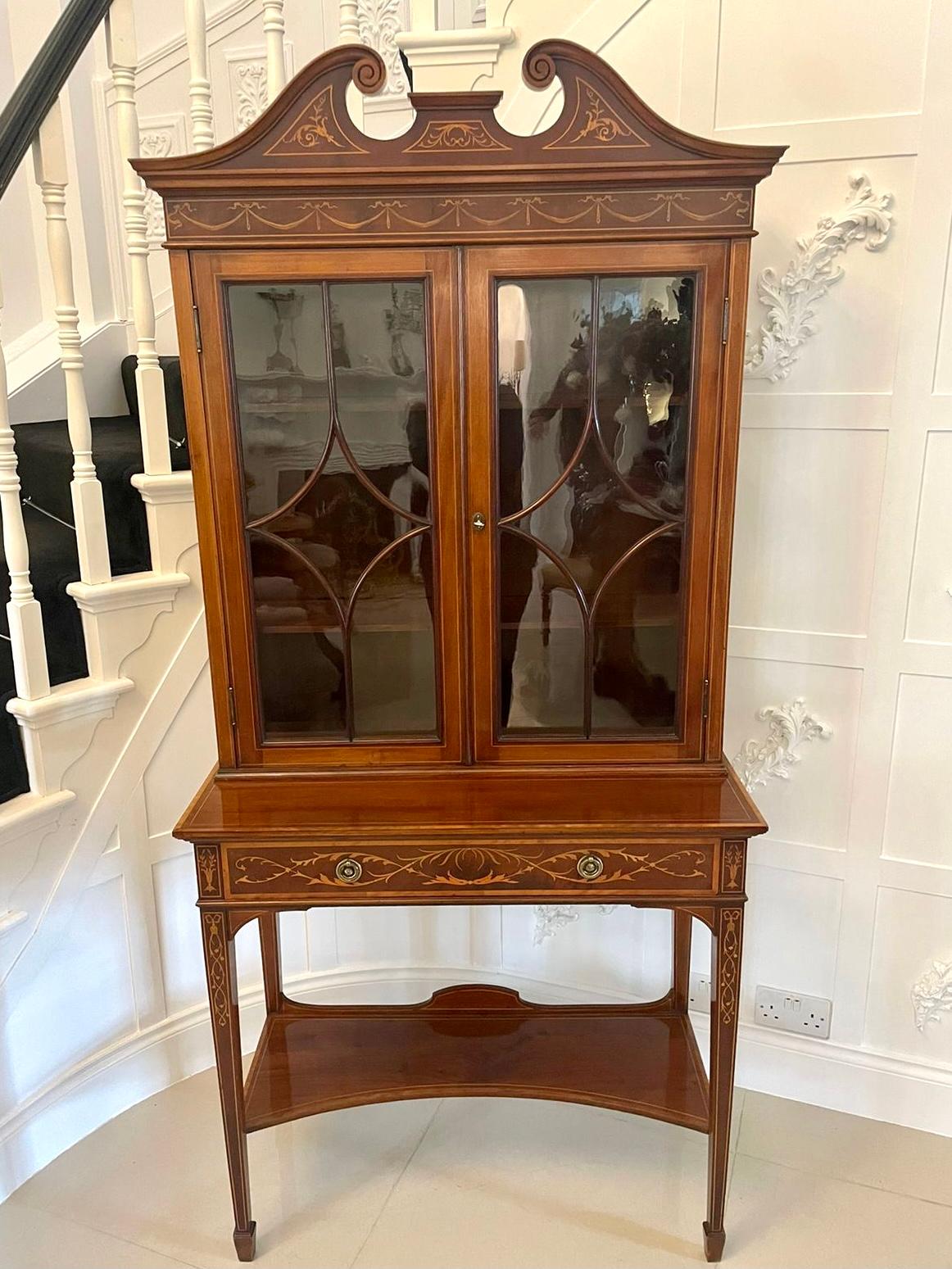 Quality Antique Mahogany Inlaid Display Cabinet by Edwards & Roberts, London For Sale 1
