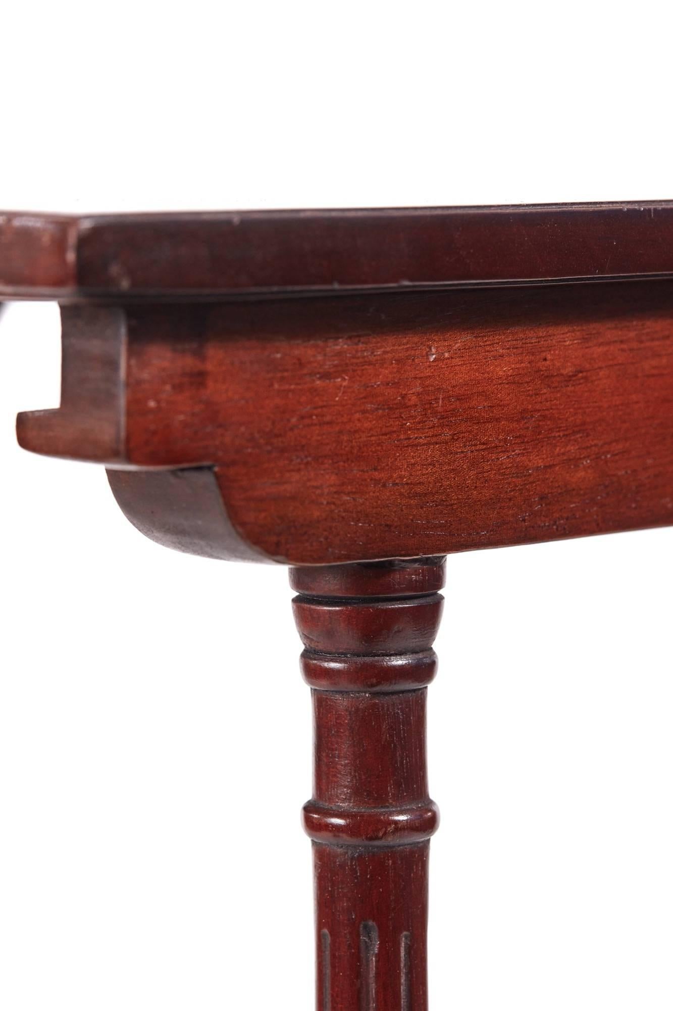 19th Century Quality Antique Mahogany Nest of Three Tables
