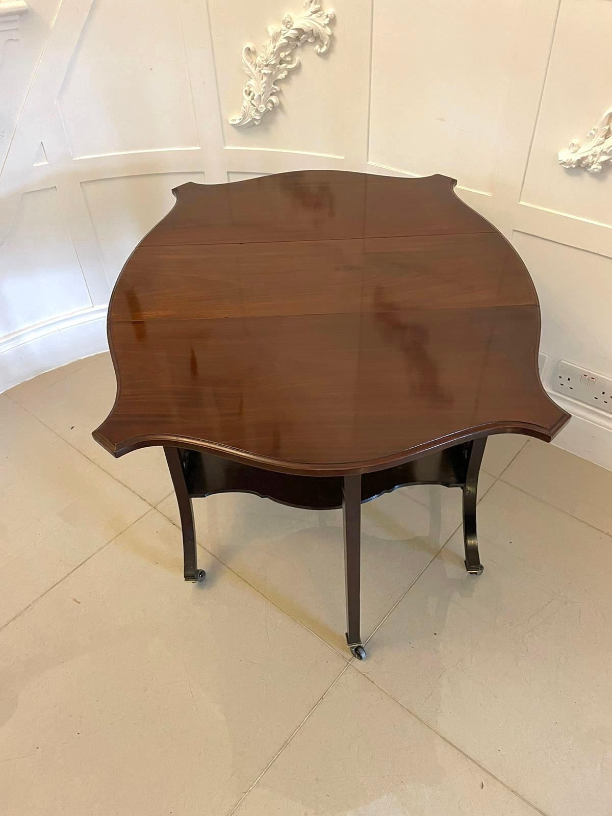 Table Sutherland/Occasionnelle de qualité en acajou ancien en vente 3