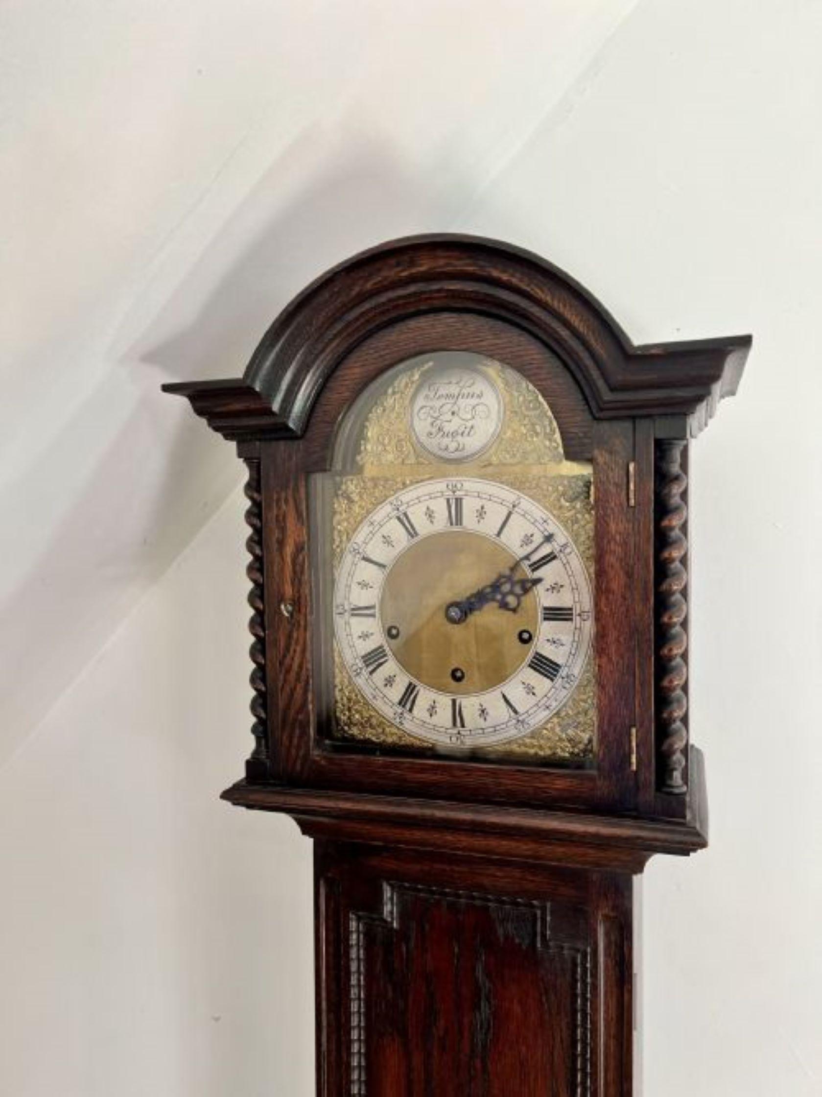 Antike Acht-Tage-Grandmother-Uhr aus Eiche in Qualität im Zustand „Gut“ in Ipswich, GB