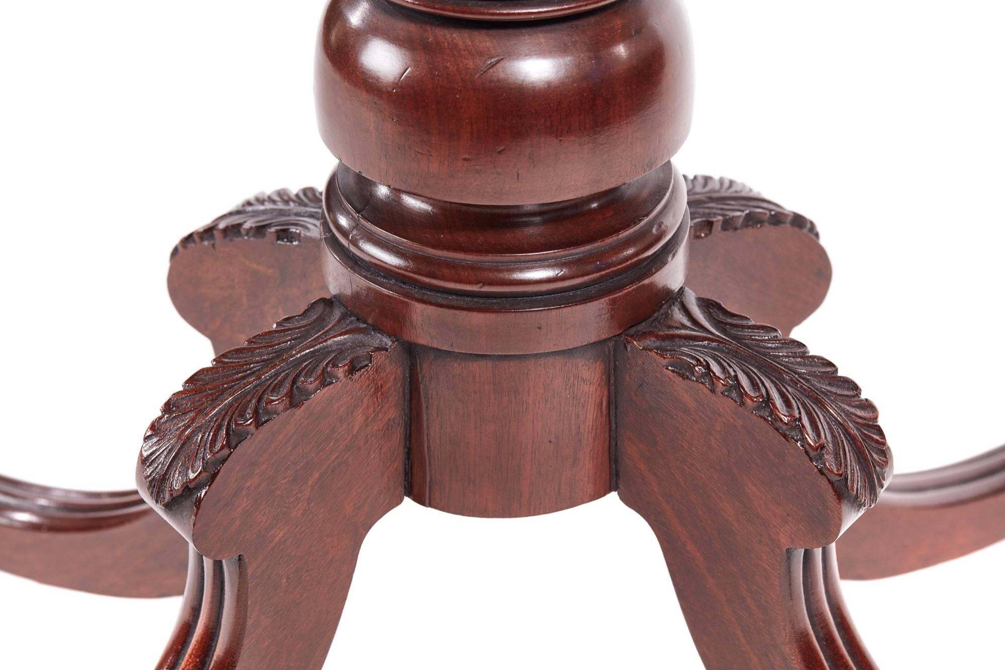 Quality Antique Regency Mahogany Tea / Side Table For Sale 4